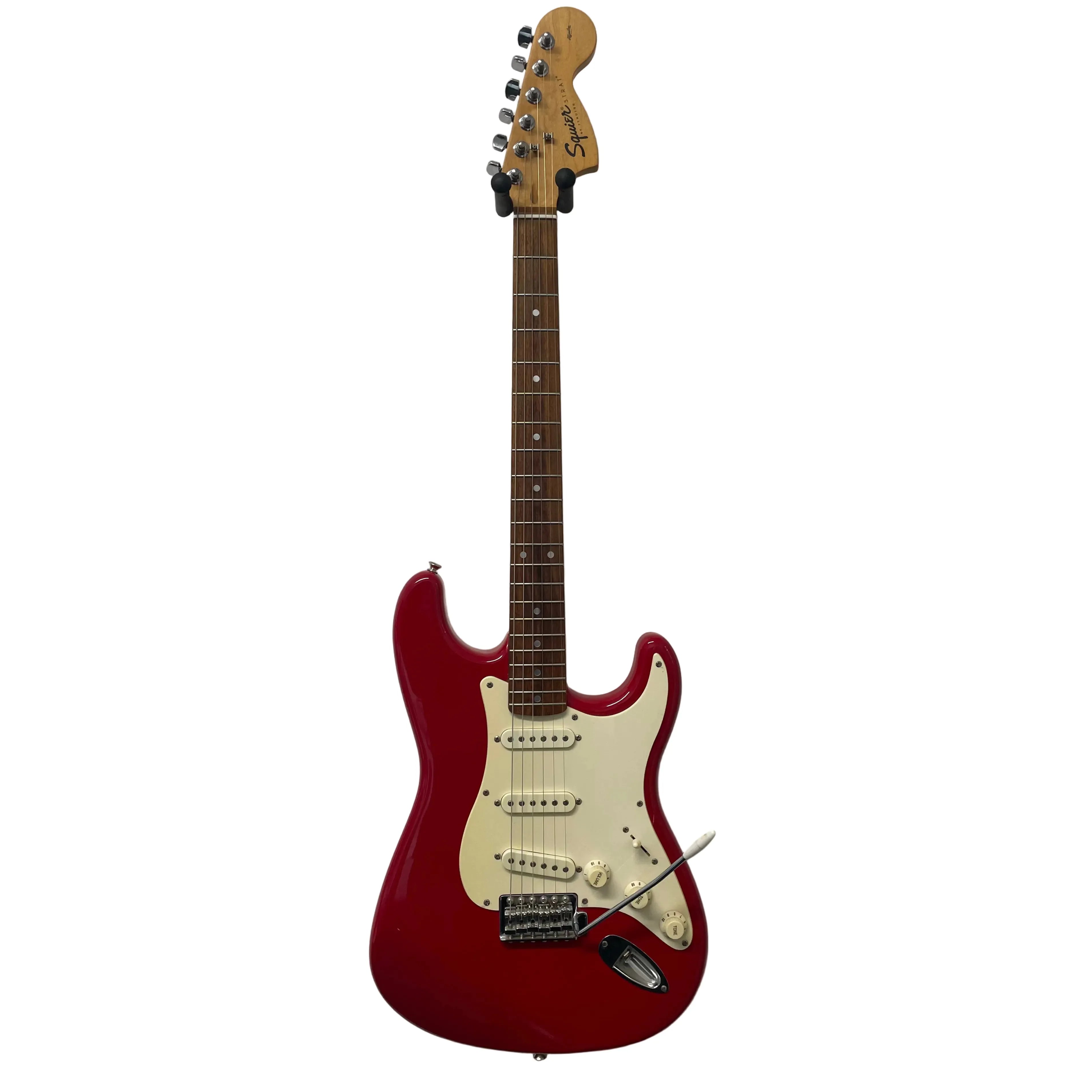 Squier Affinity Stratocaster in Candy Apple Red Pre-Owned
