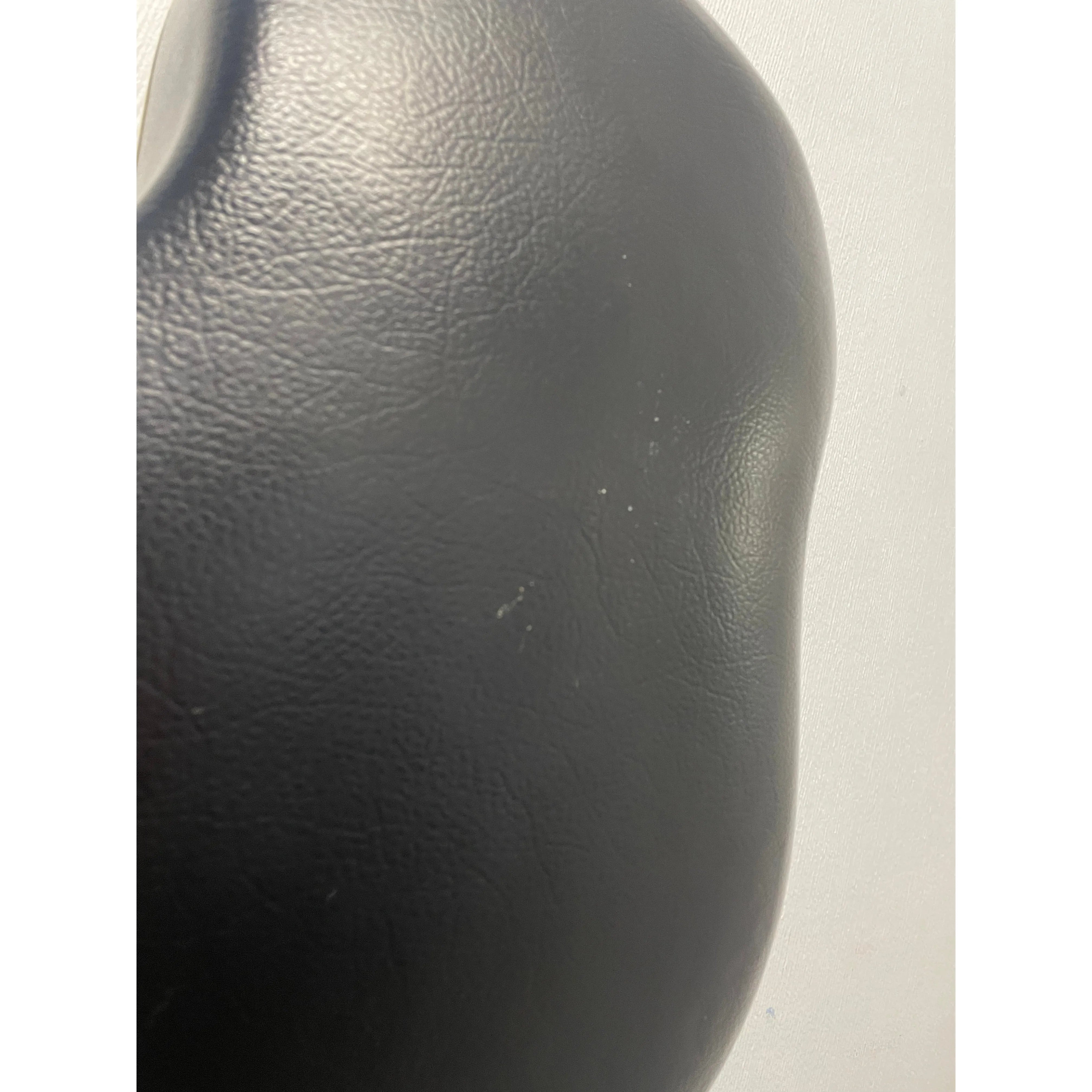 Clarissa Roundback Electro-Acoustic Ovation Style G100EL in Black Pre-Owned