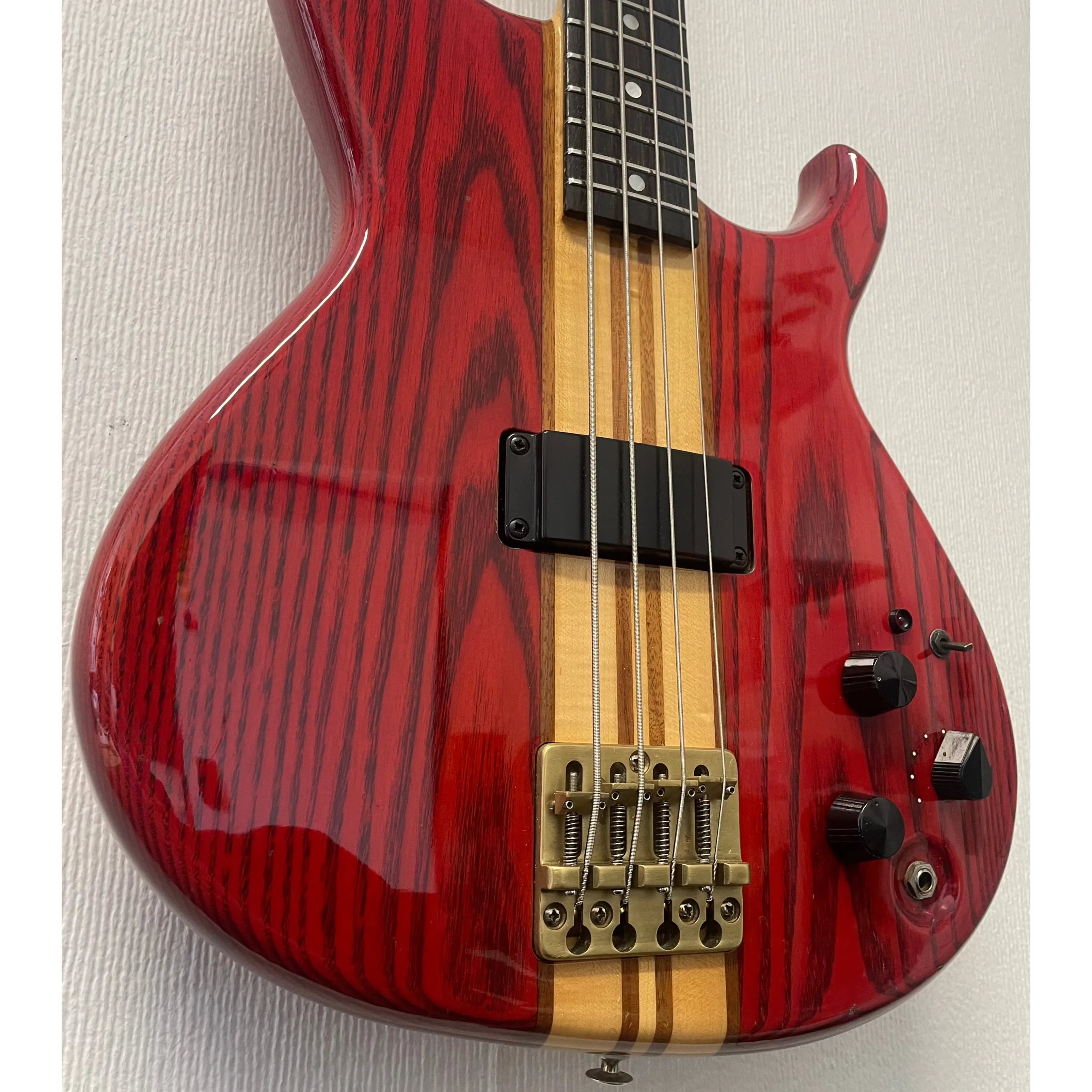 Aria Pro II Electric Bass Guitar SB 1000 PR in Paduak Red Pre-Owned