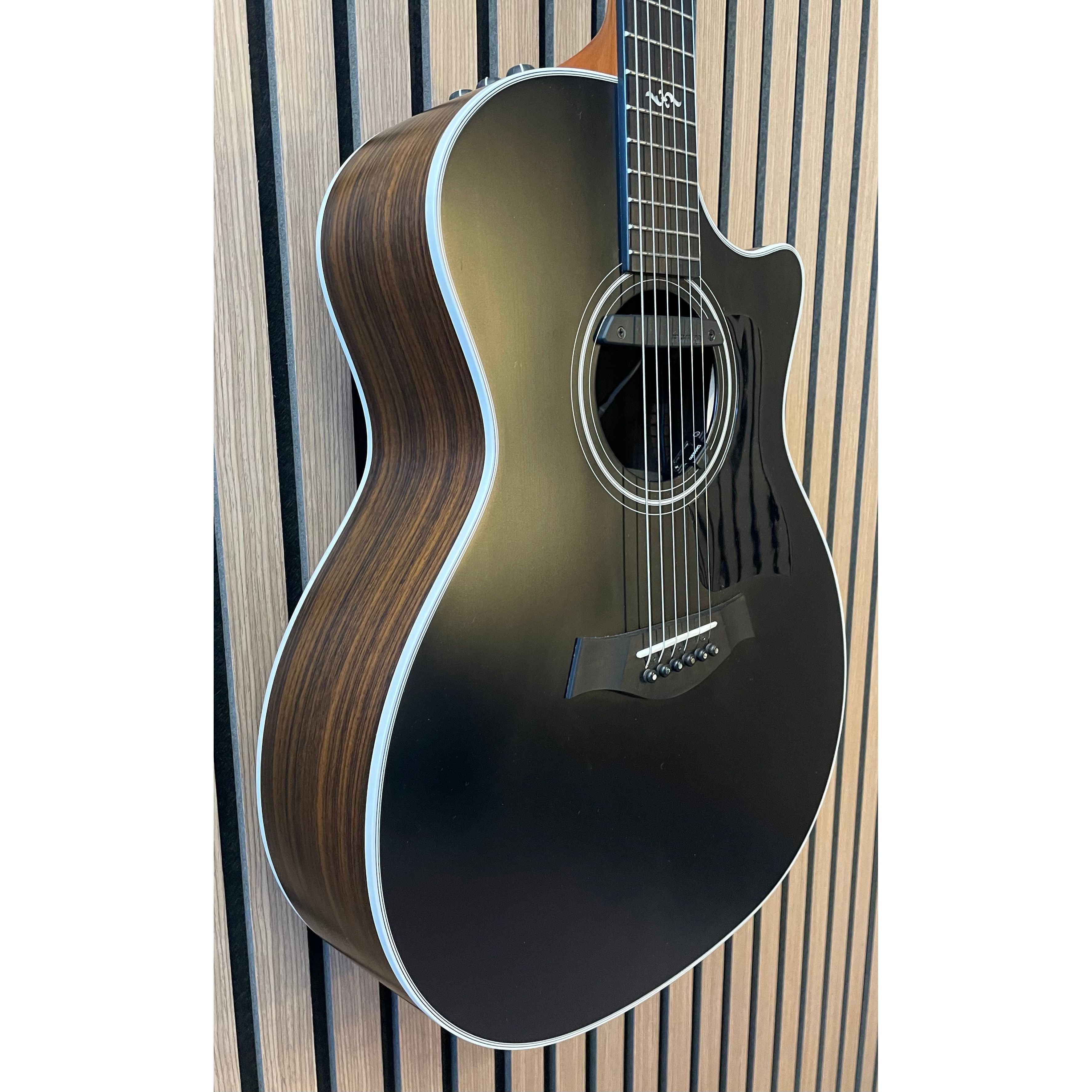 Taylor 414CE-R Blacktop Limited Edition with Fishman Split Earth Pickup System and Hardcase Pre-Owned