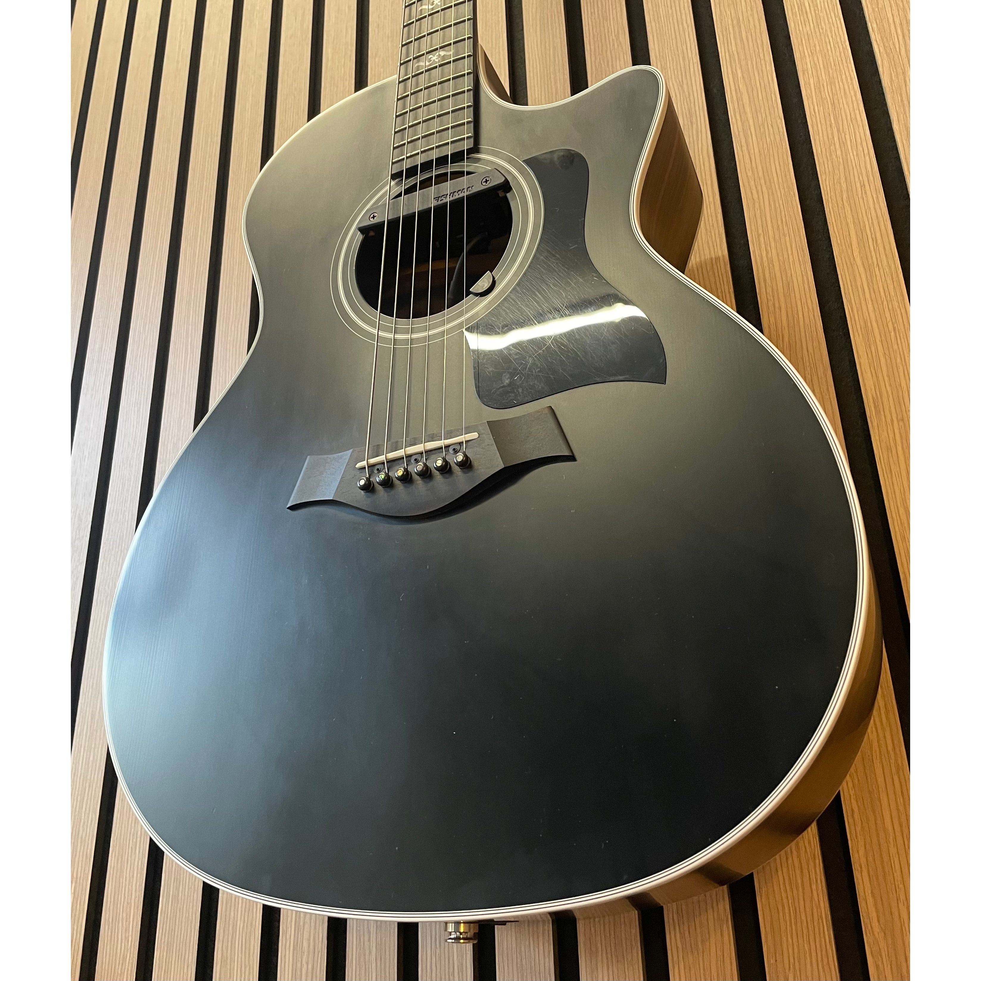 Taylor 414CE-R Blacktop Limited Edition with Fishman Split Earth Pickup System and Hardcase Pre-Owned