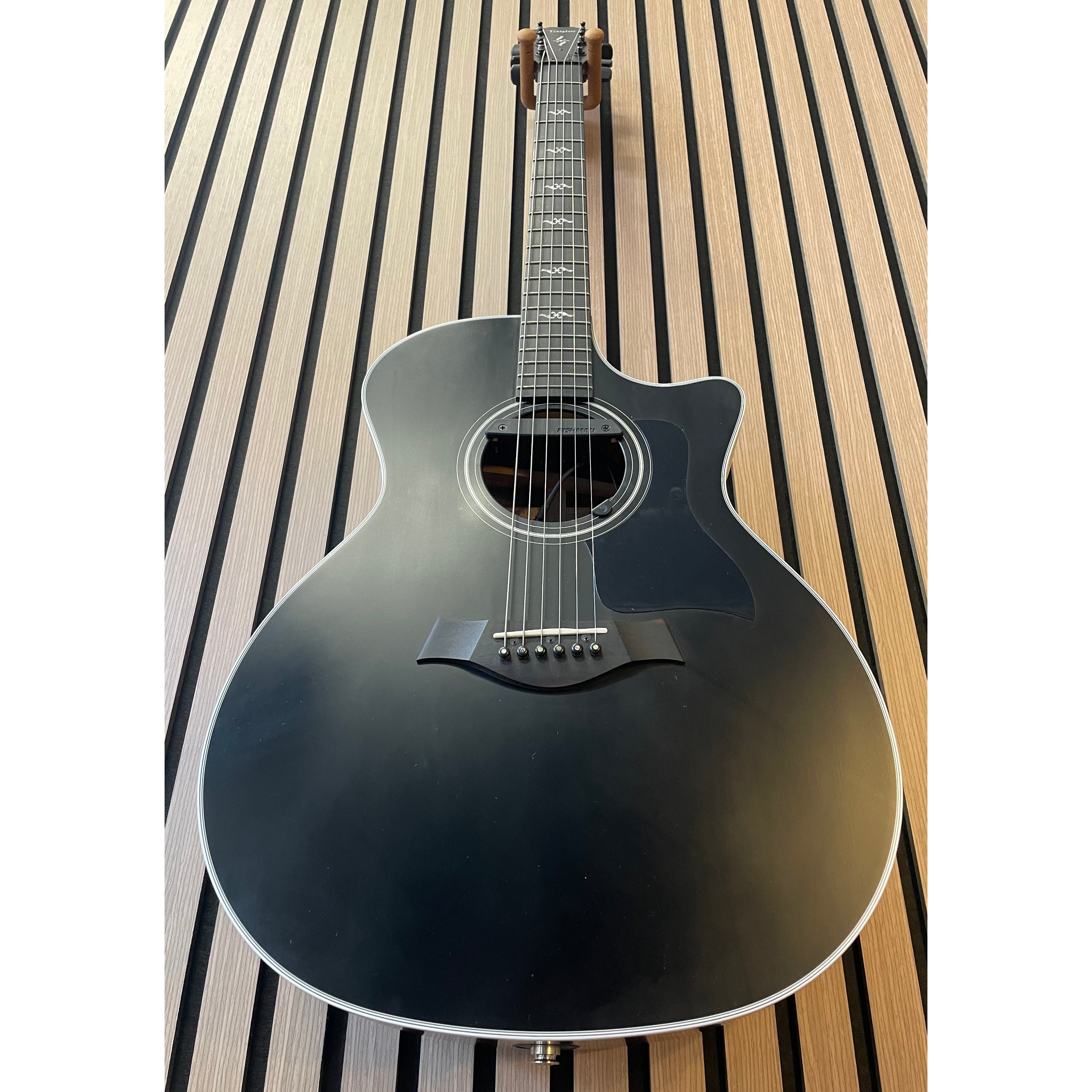 Taylor 414CE-R Blacktop Limited Edition with Fishman Split Earth Pickup System and Hardcase Pre-Owned