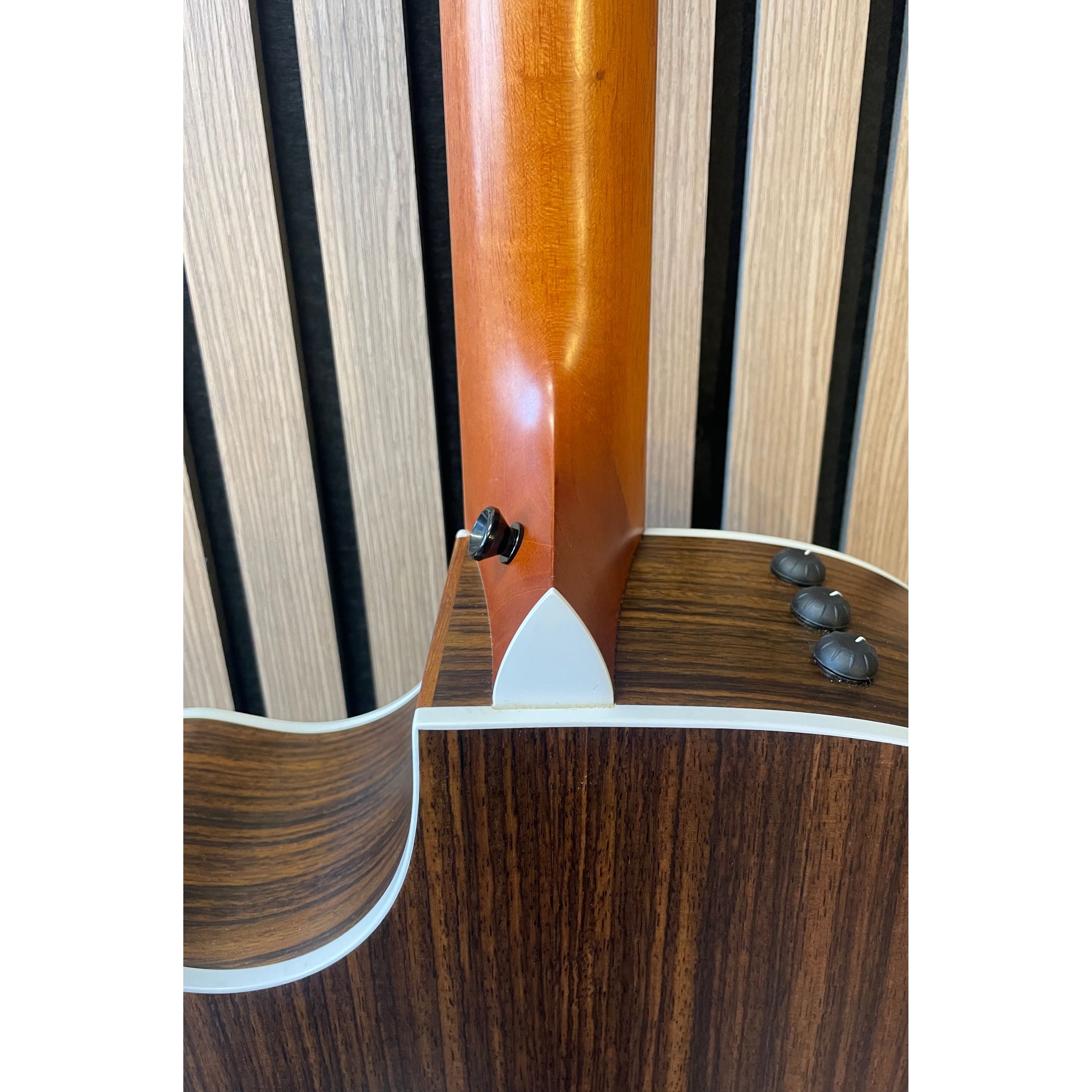 Taylor 414CE-R Blacktop Limited Edition with Fishman Split Earth Pickup System and Hardcase Pre-Owned