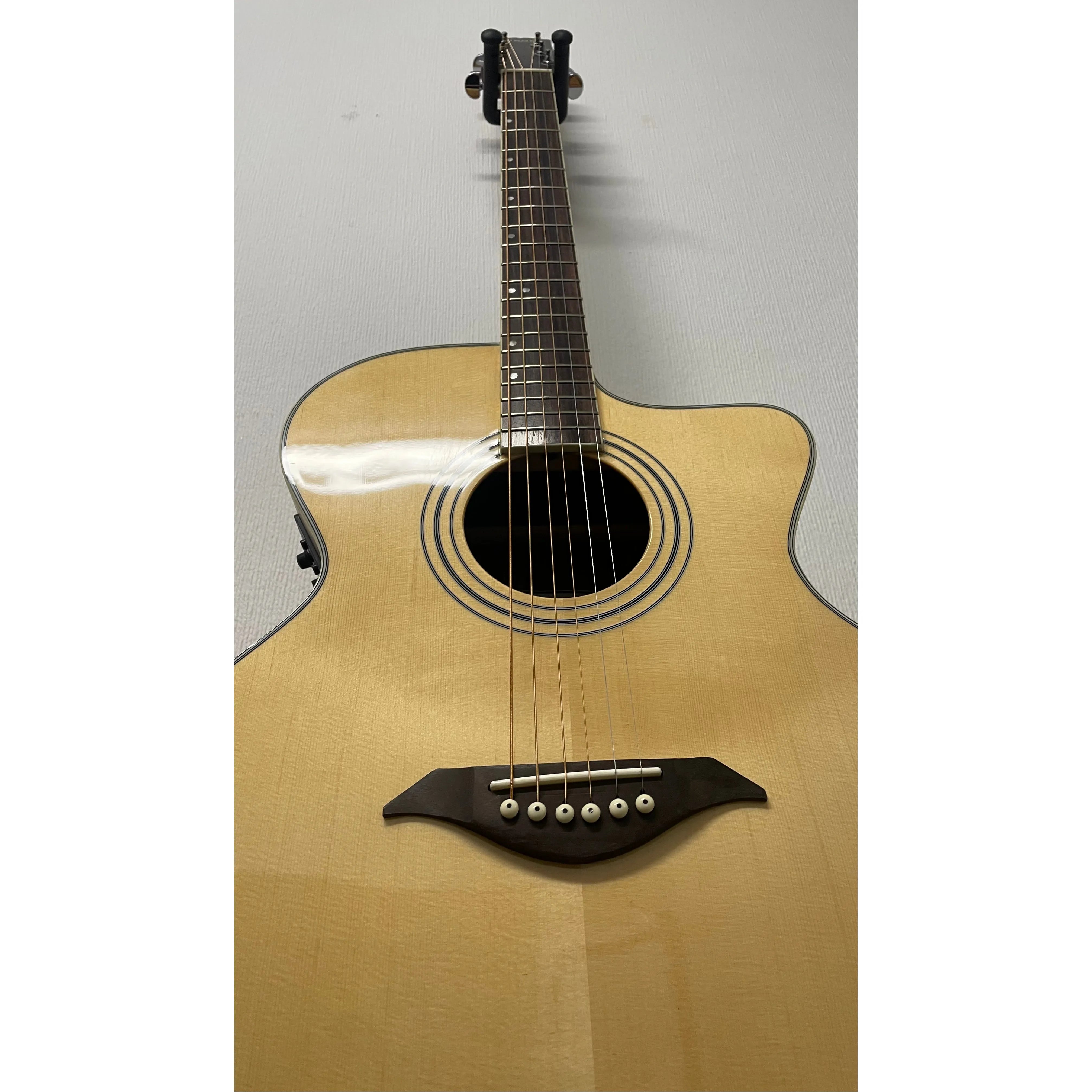 Turner Jumbo 45CE Electro Acoustic Guitar