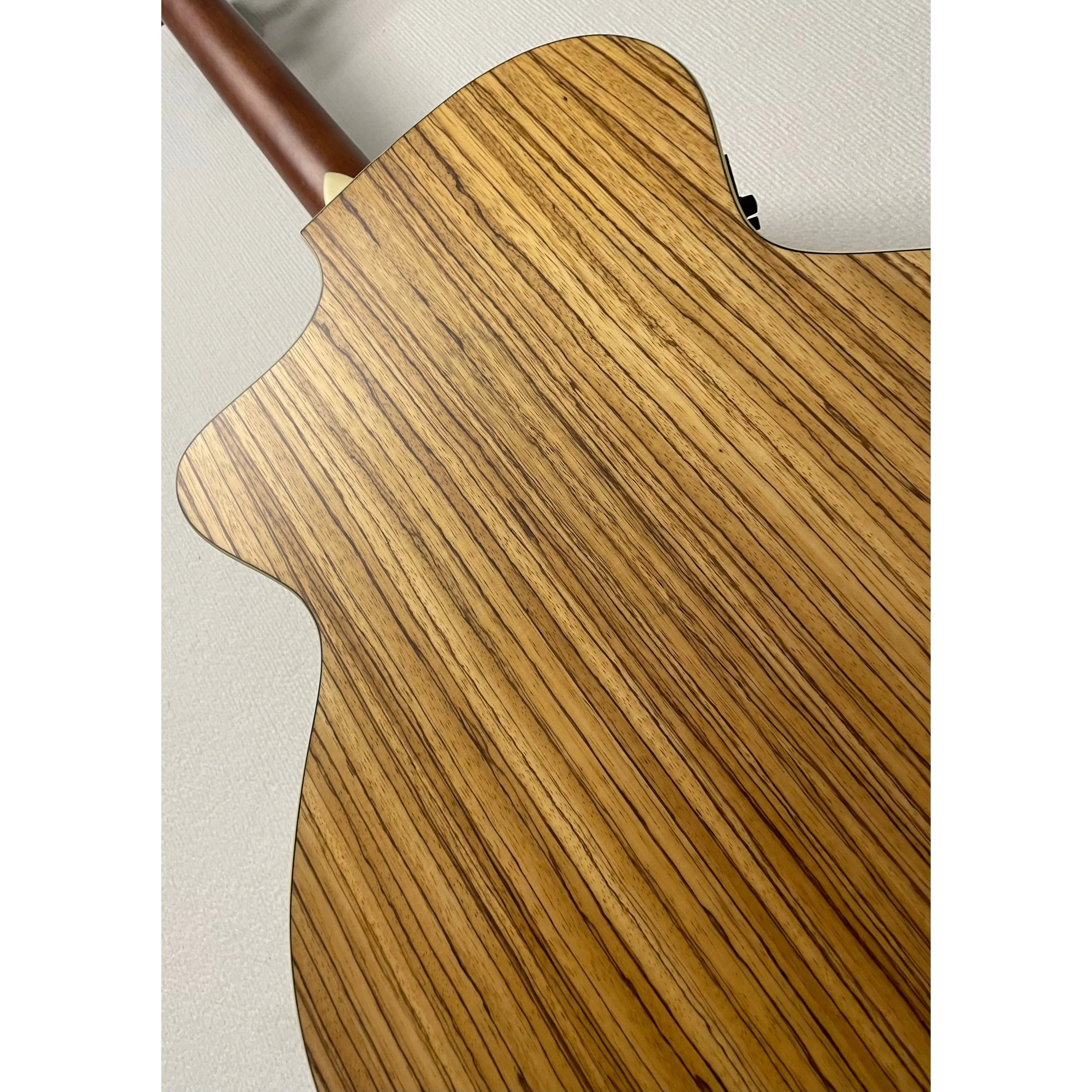 Turner Jumbo 45CE Electro Acoustic Guitar