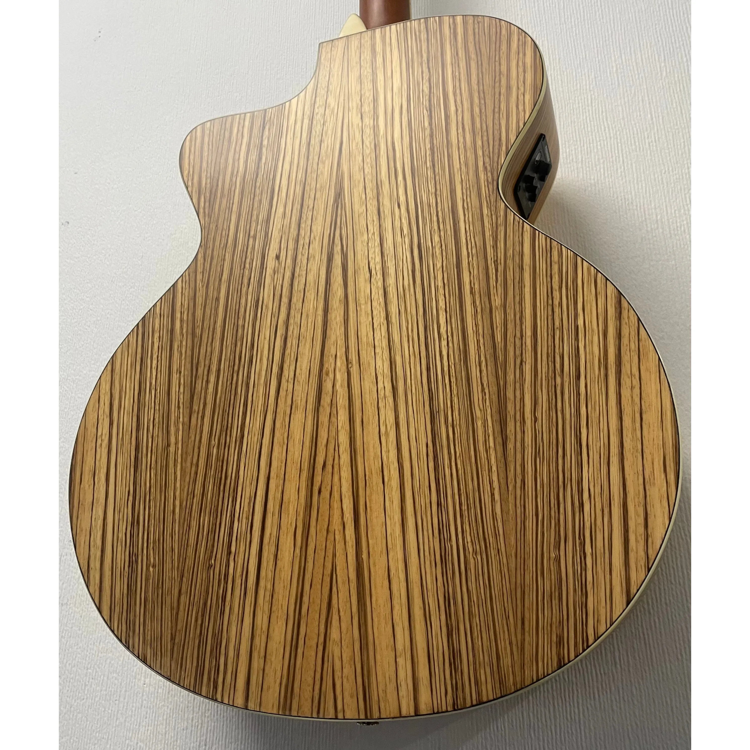 Turner Jumbo 45CE Electro Acoustic Guitar