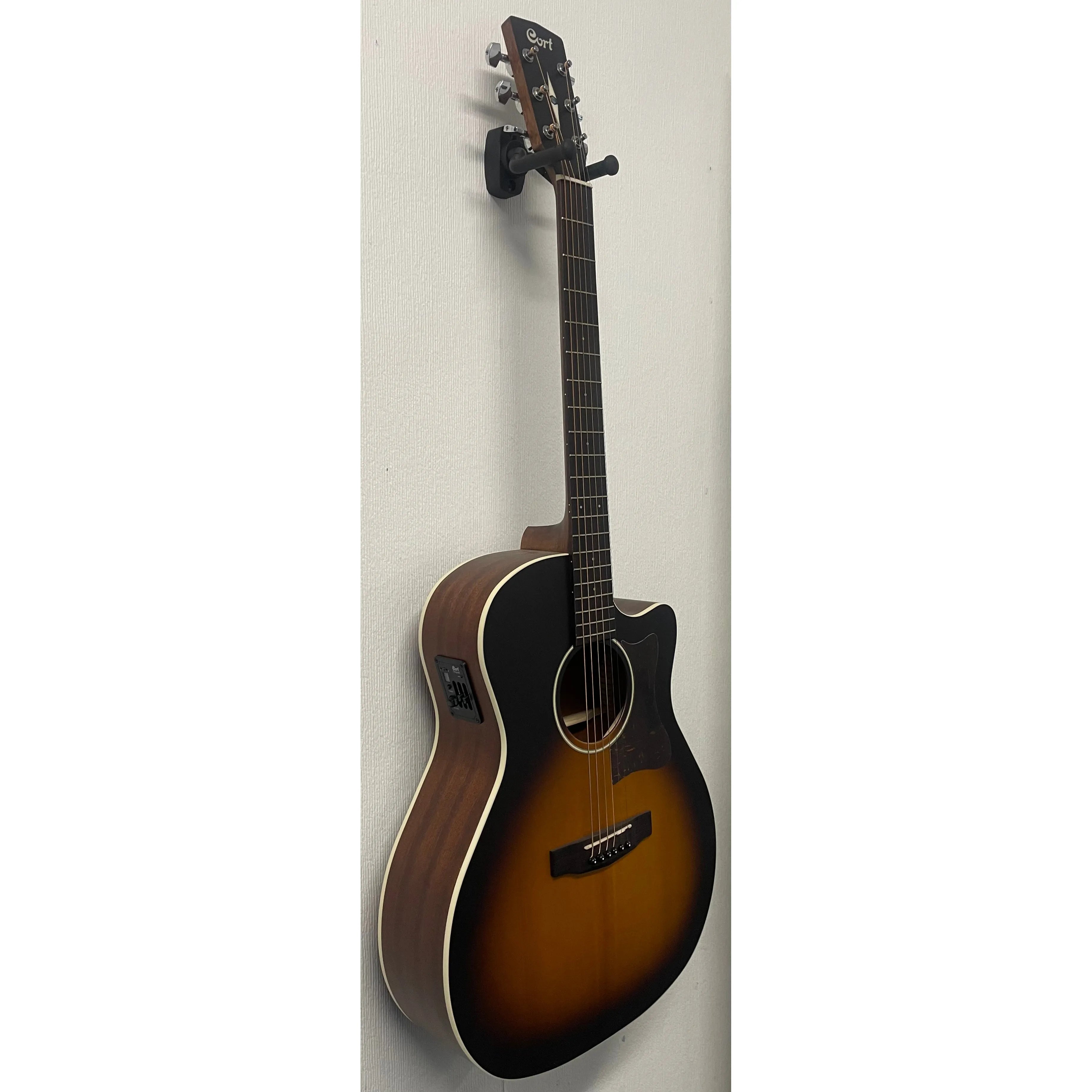 Cort GA1E Grand Regal Series Grand Auditorium Electro Acoustic Guitar in Sunburst Pre-Owned
