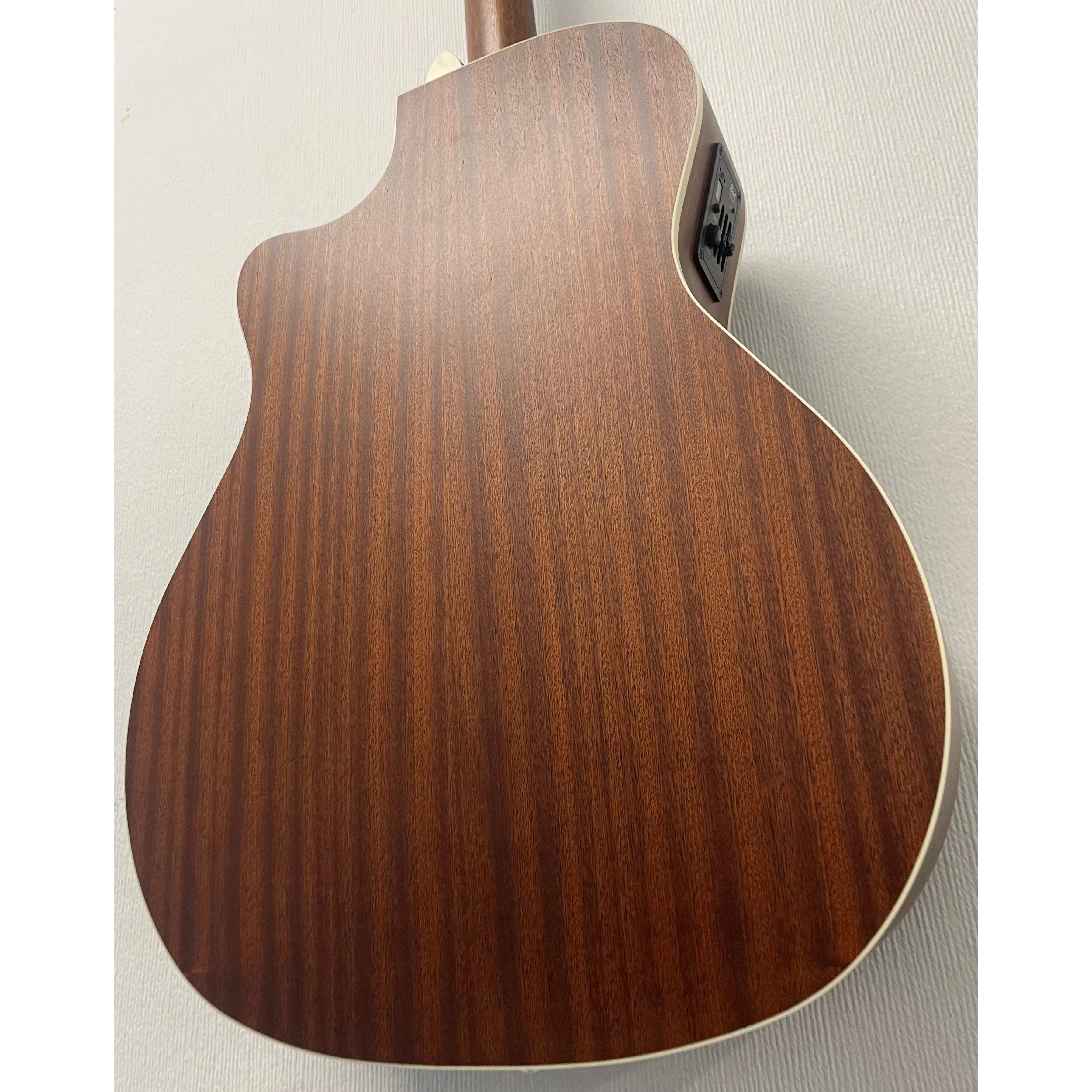 Cort GA1E Grand Regal Series Grand Auditorium Electro Acoustic Guitar in Sunburst Pre-Owned