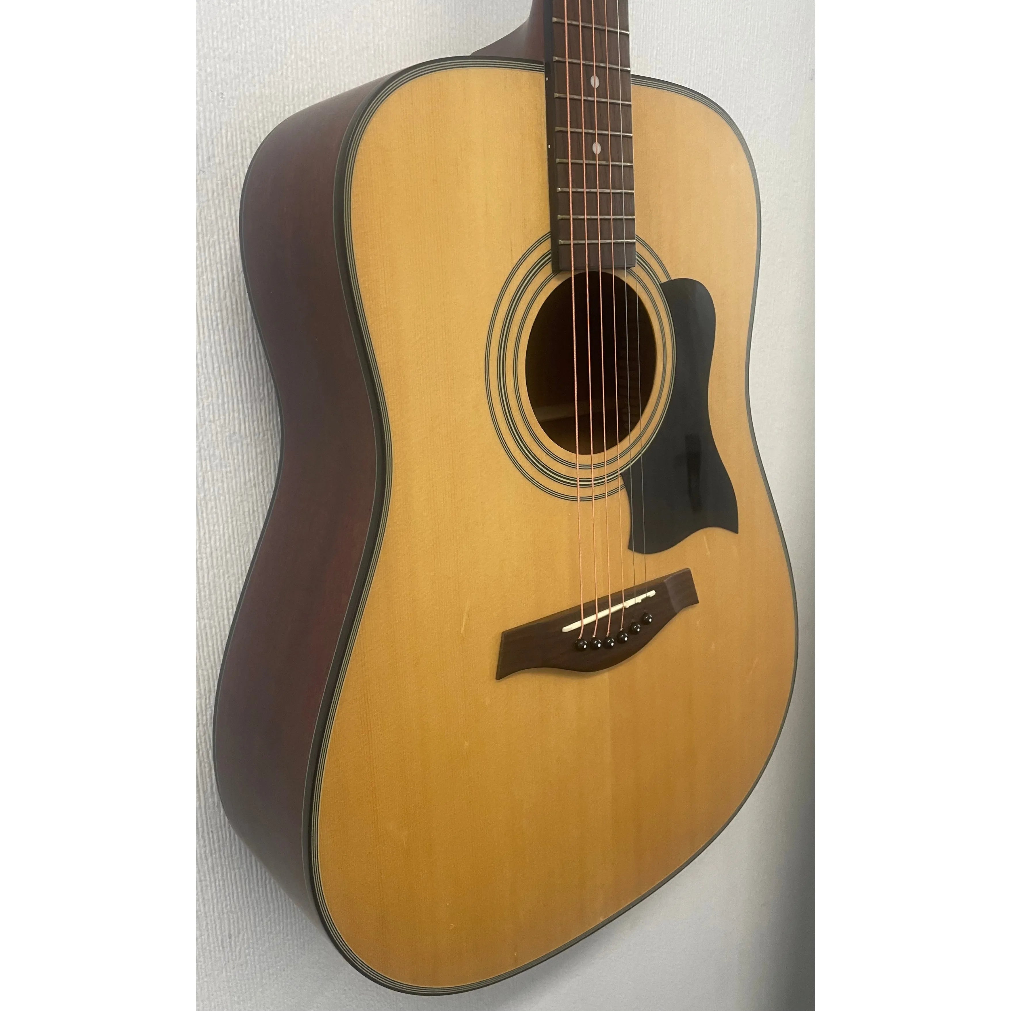 Tanglewood TW28SNQ Dreadnought Acoustic Guitar in Natural Pre-Owned