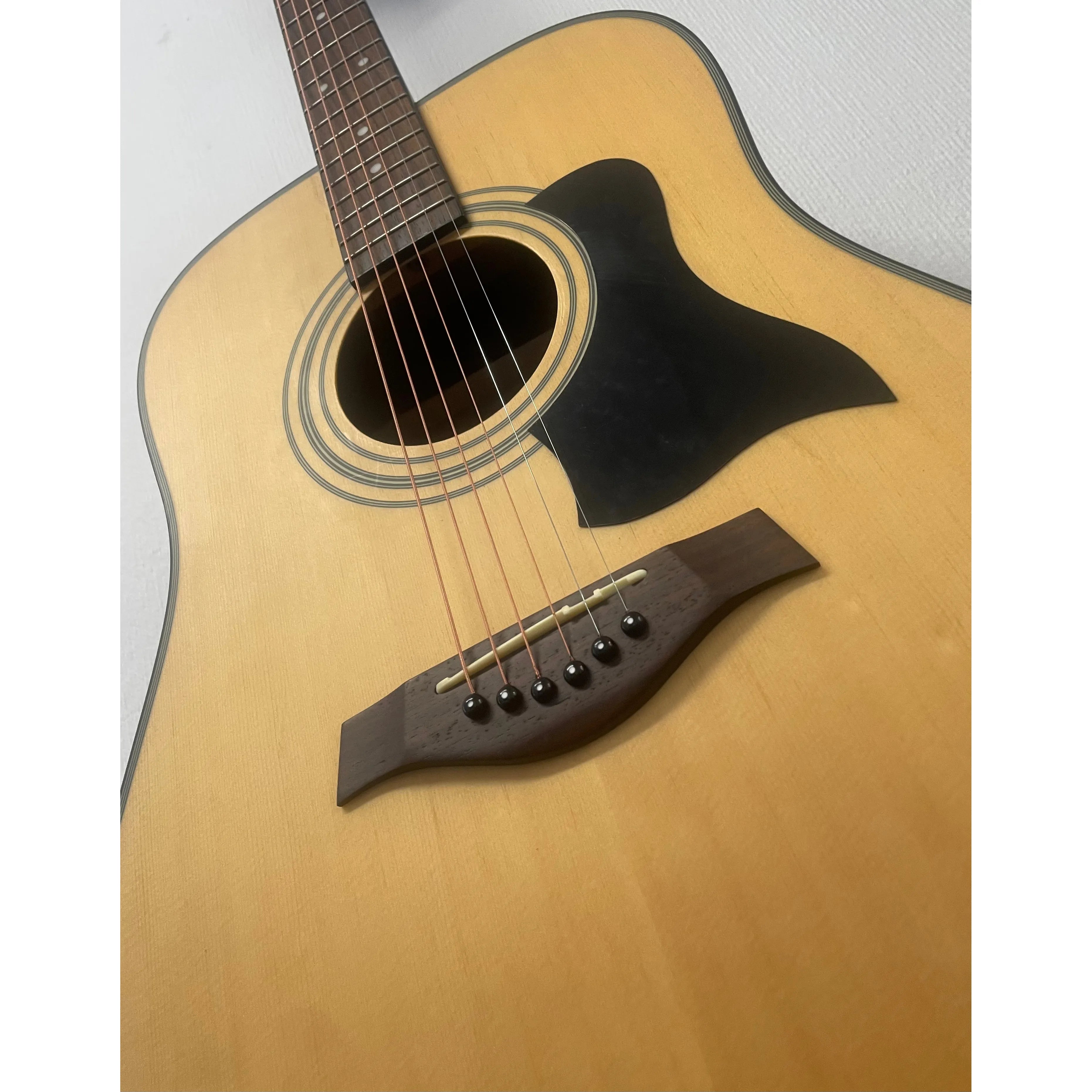 Tanglewood TW28SNQ Dreadnought Acoustic Guitar in Natural Pre-Owned