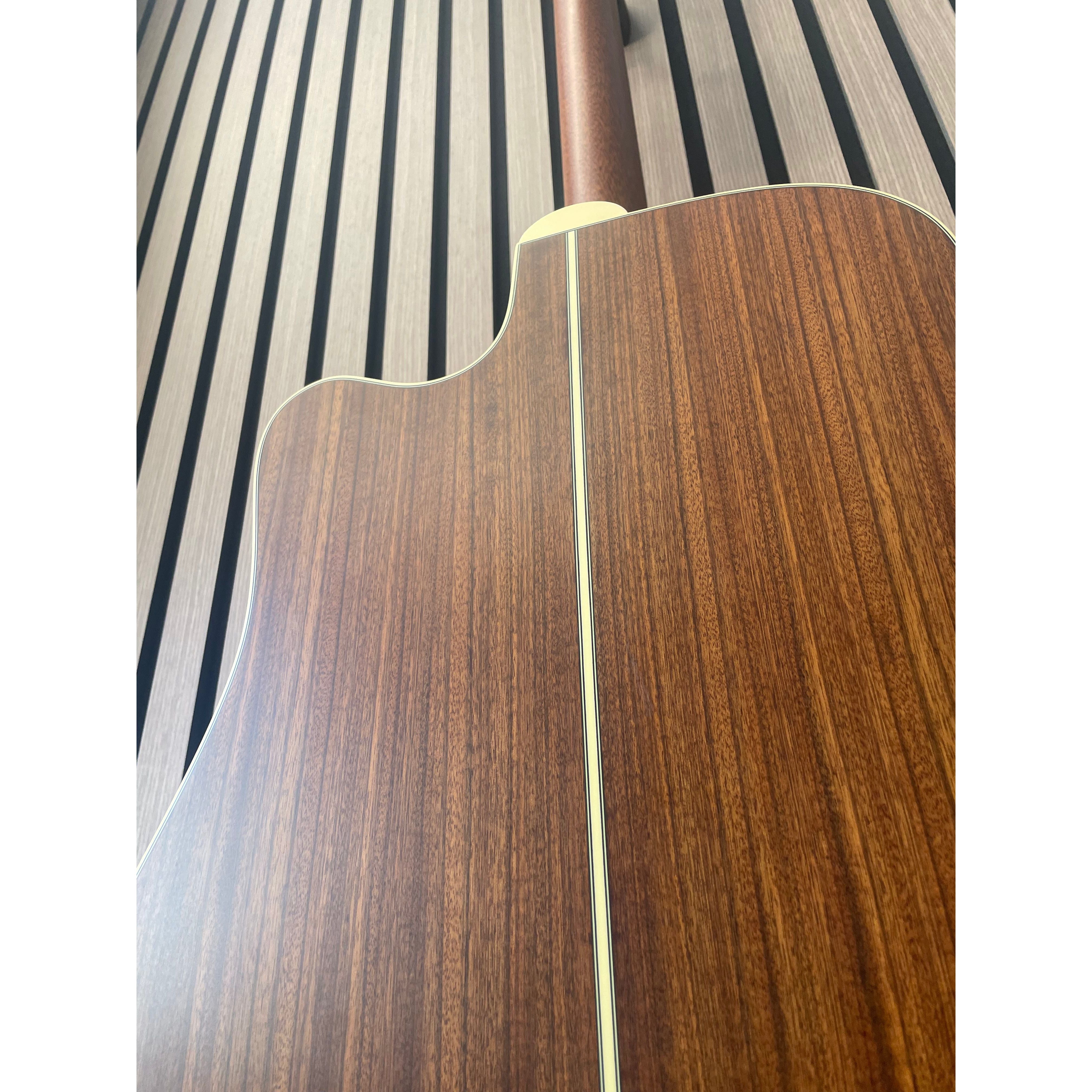 Takamine CP3DC-0V Dreadnought Electro Acoustic with Venetian Cut MIJ Japanese with Hardcase Pre-Owned