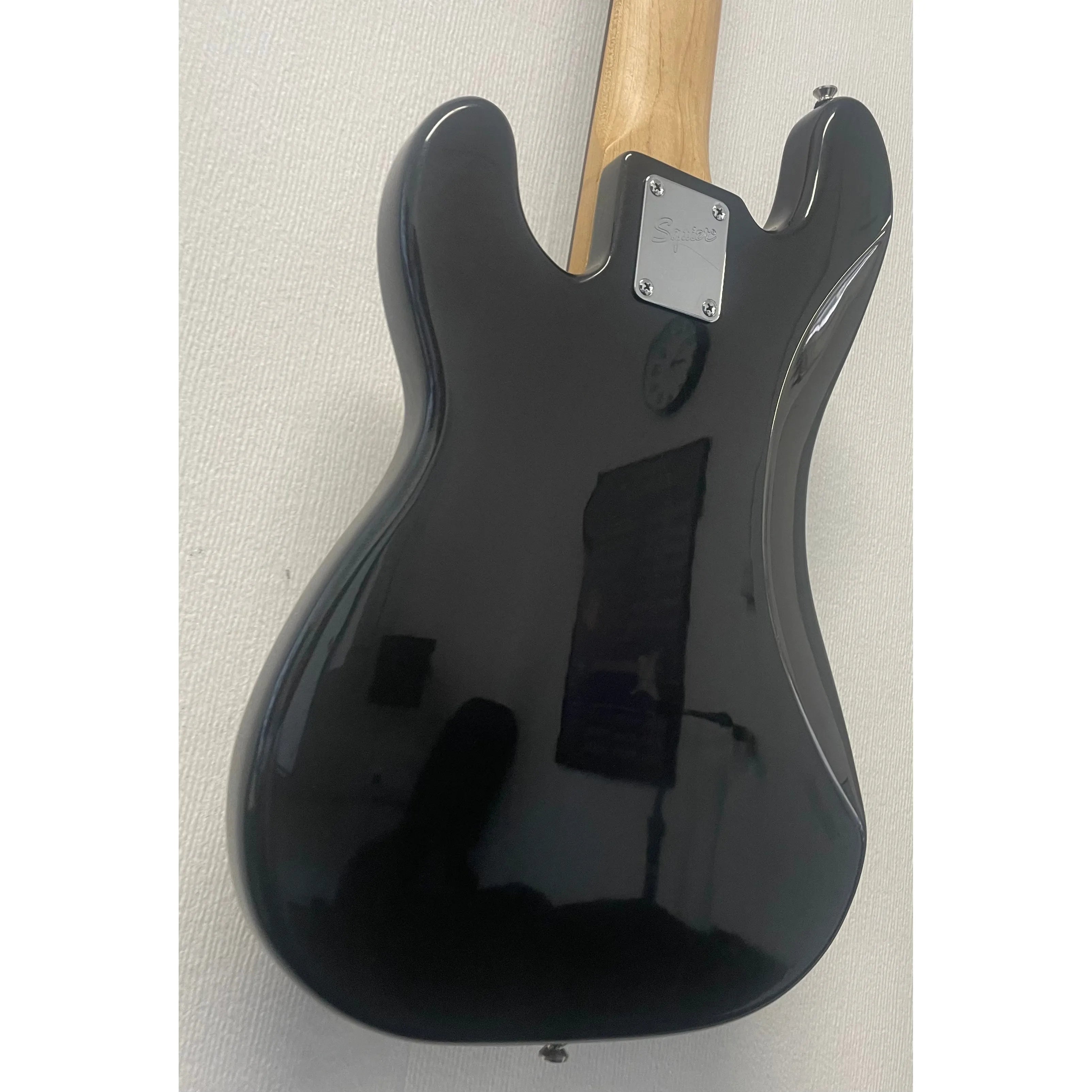 Squier Standard Precision Bass Special V in Gloss Black Sparkle Pre-Owned