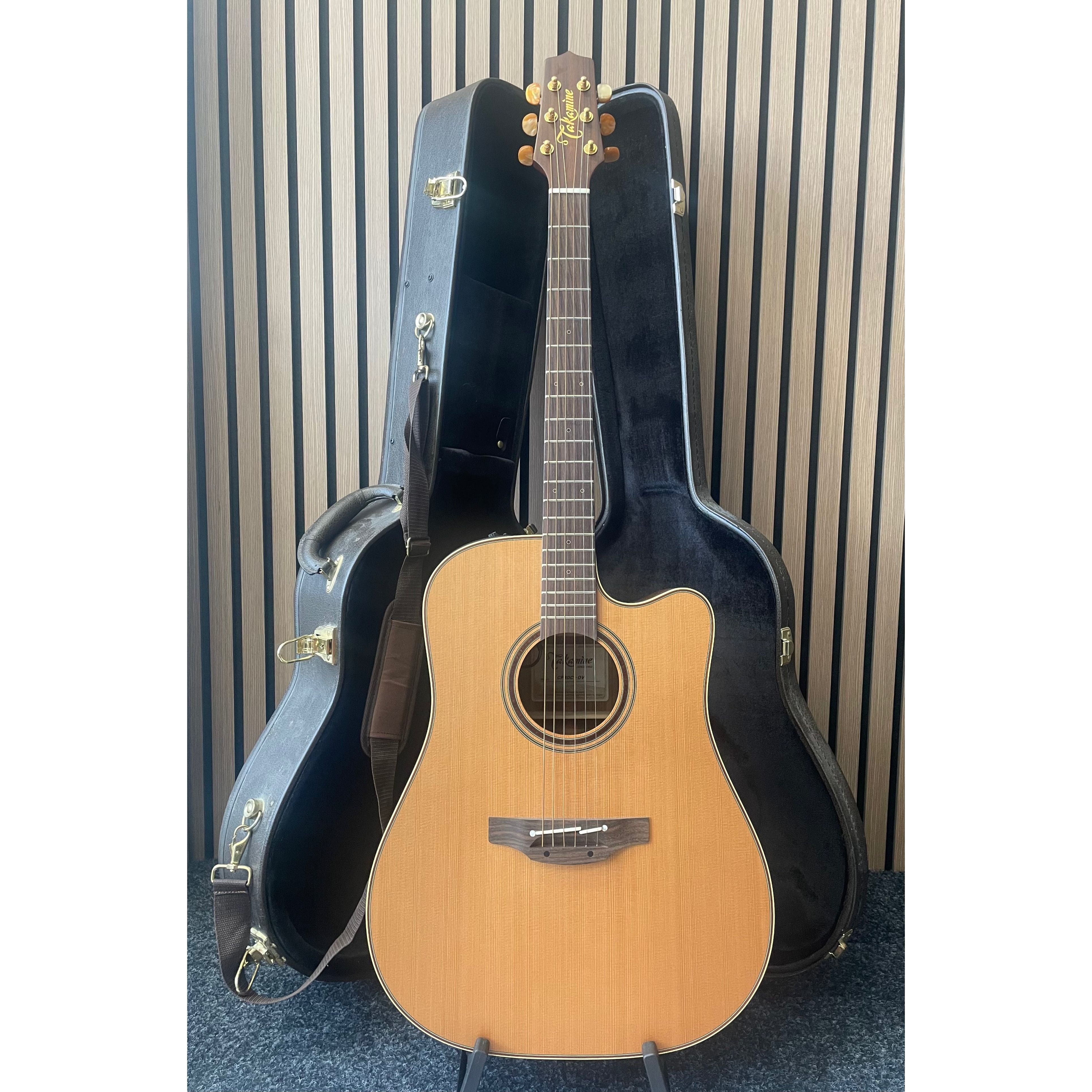 Takamine CP3DC-0V Dreadnought Electro Acoustic with Venetian Cut MIJ Japanese with Hardcase Pre-Owned