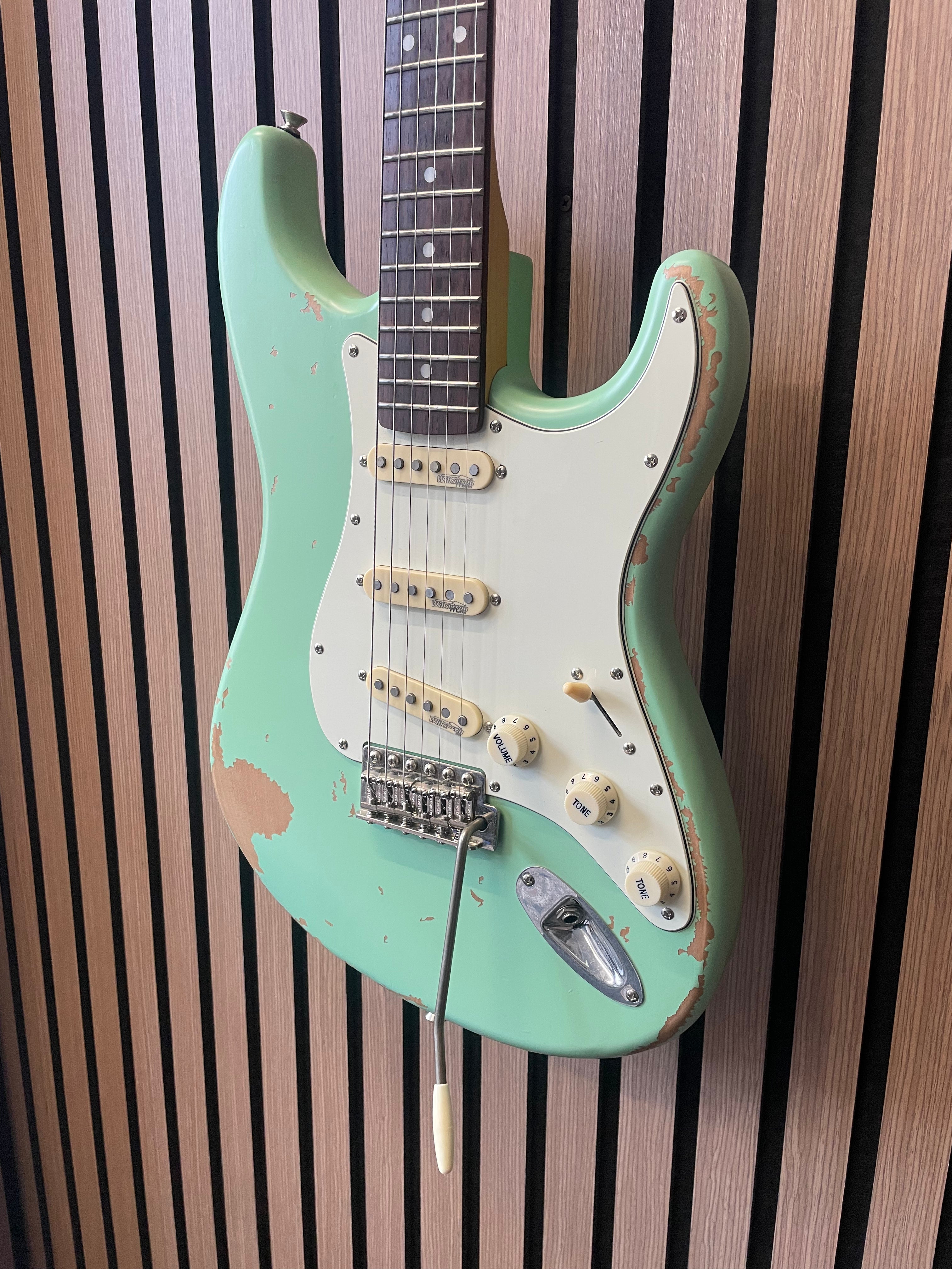Vintage Icon V6 S-Style Electric Guitar in Distressed Ventura Green Pre-Owned