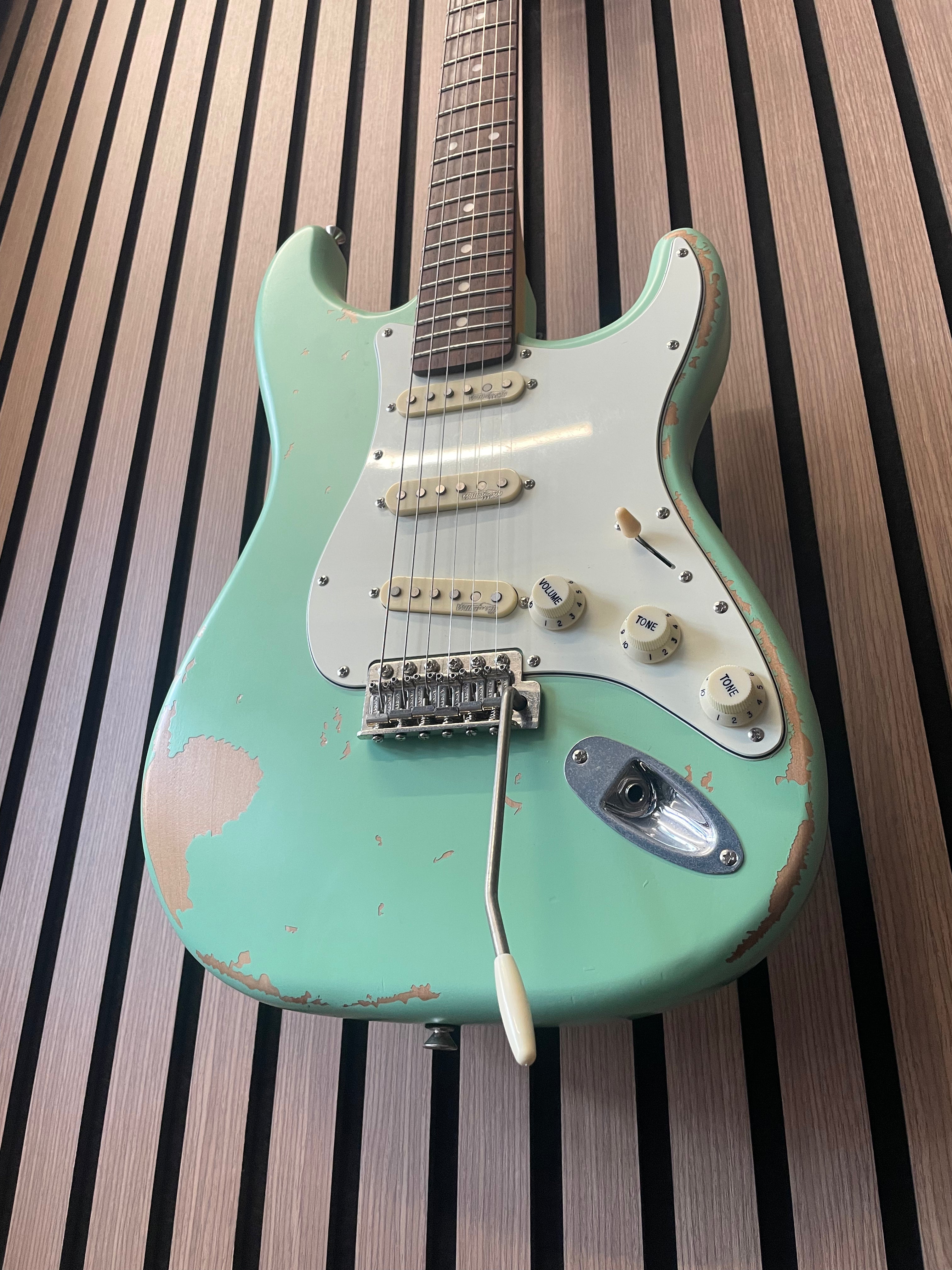 Vintage Icon V6 S-Style Electric Guitar in Distressed Ventura Green Pre-Owned