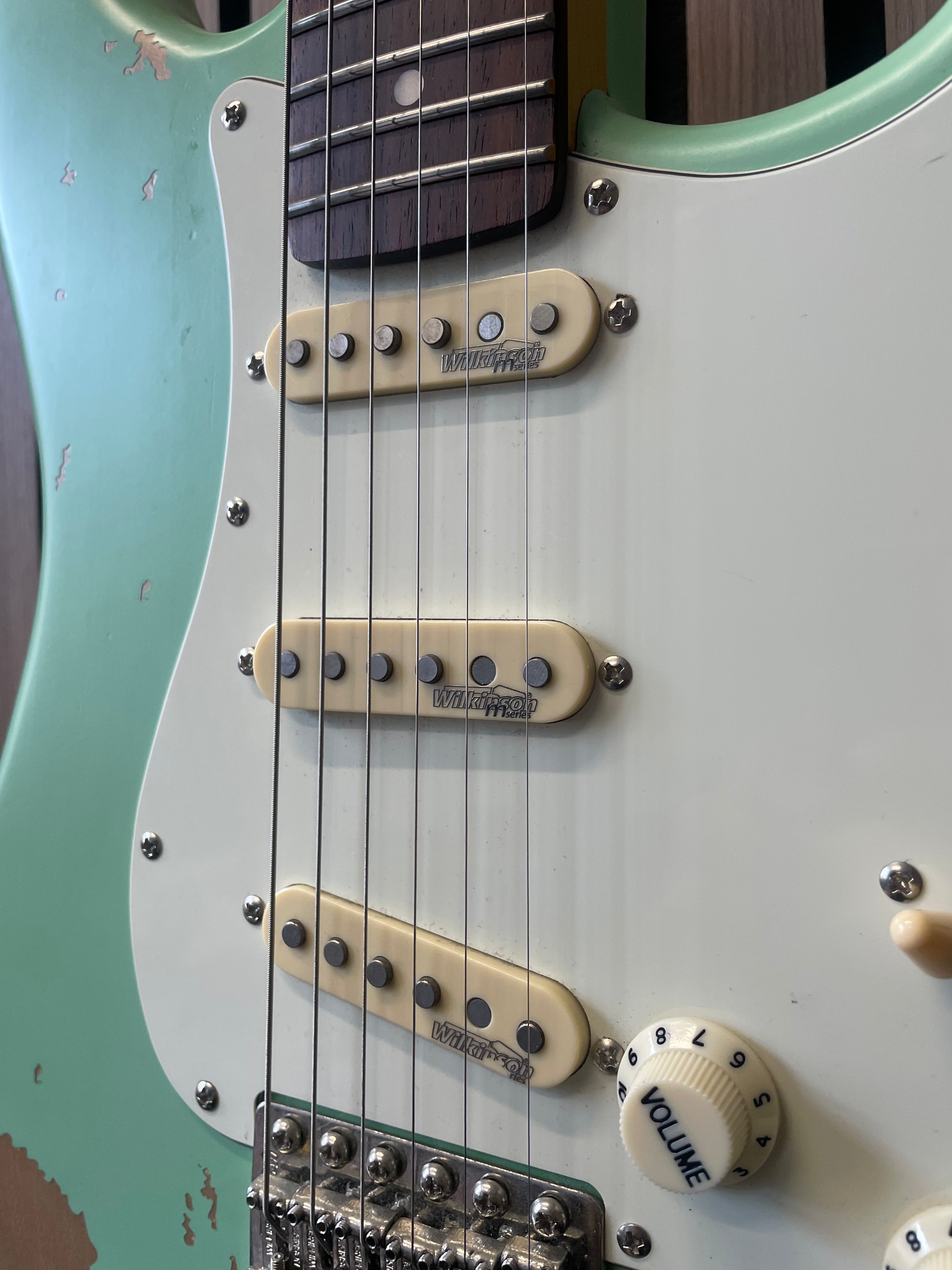Vintage Icon V6 S-Style Electric Guitar in Distressed Ventura Green Pre-Owned
