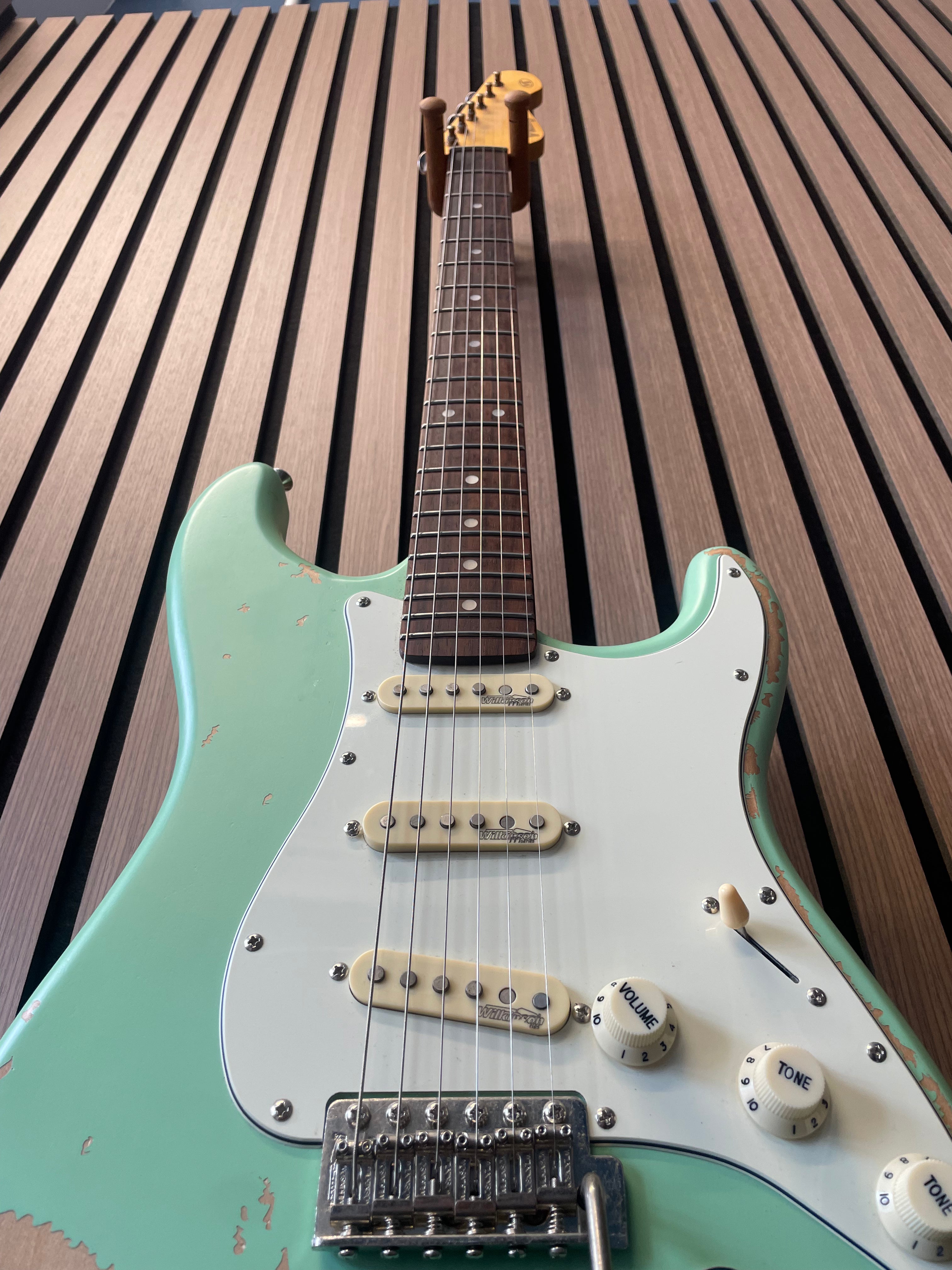 Vintage Icon V6 S-Style Electric Guitar in Distressed Ventura Green Pre-Owned
