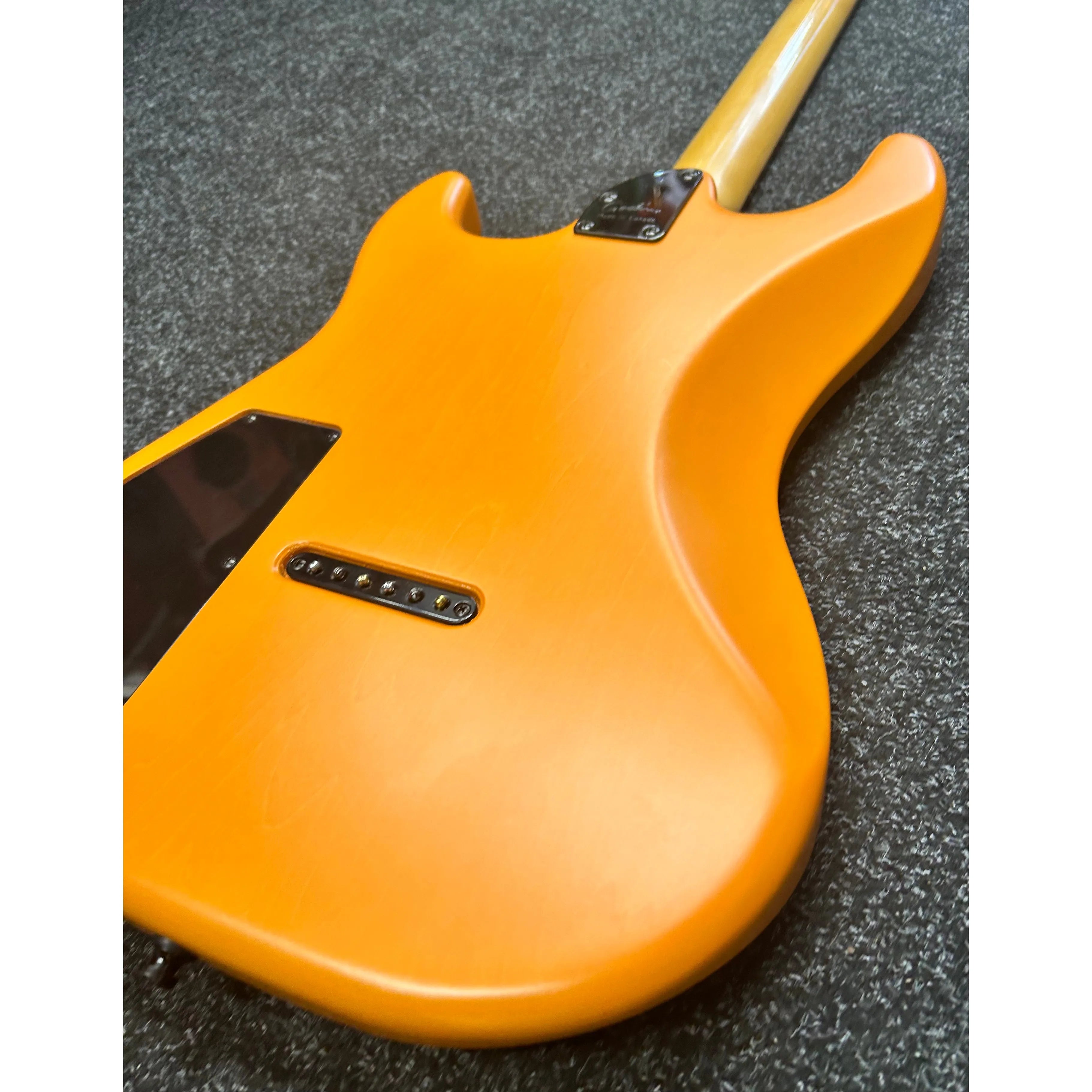 Godin Session RHT Pro Electric Guitar in Retro Orange Pre-Owned