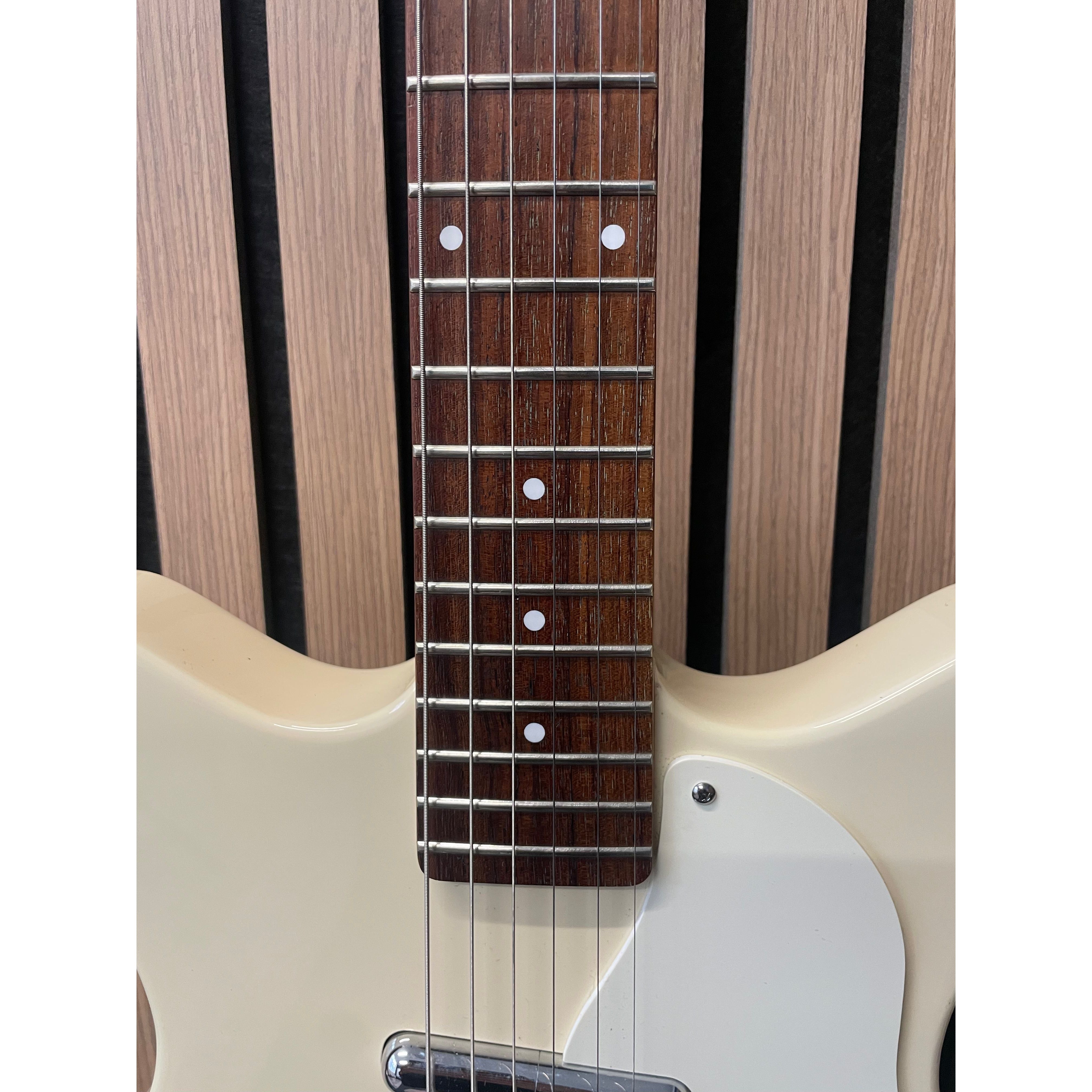 Danelectro Stock '59 Double Cut Electric Guitar in Gloss White Korean Pre-Owned