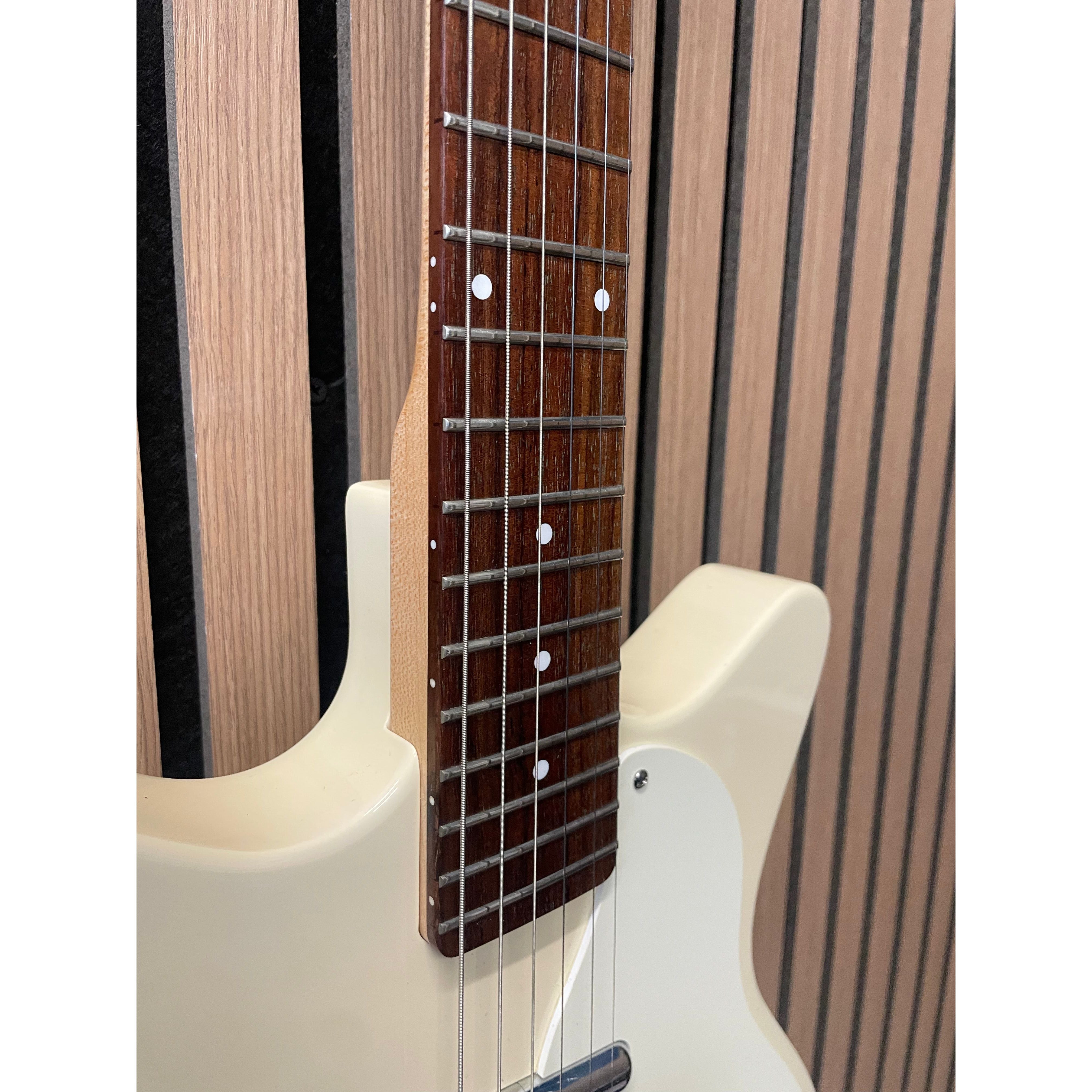 Danelectro Stock '59 Double Cut Electric Guitar in Gloss White Korean Pre-Owned