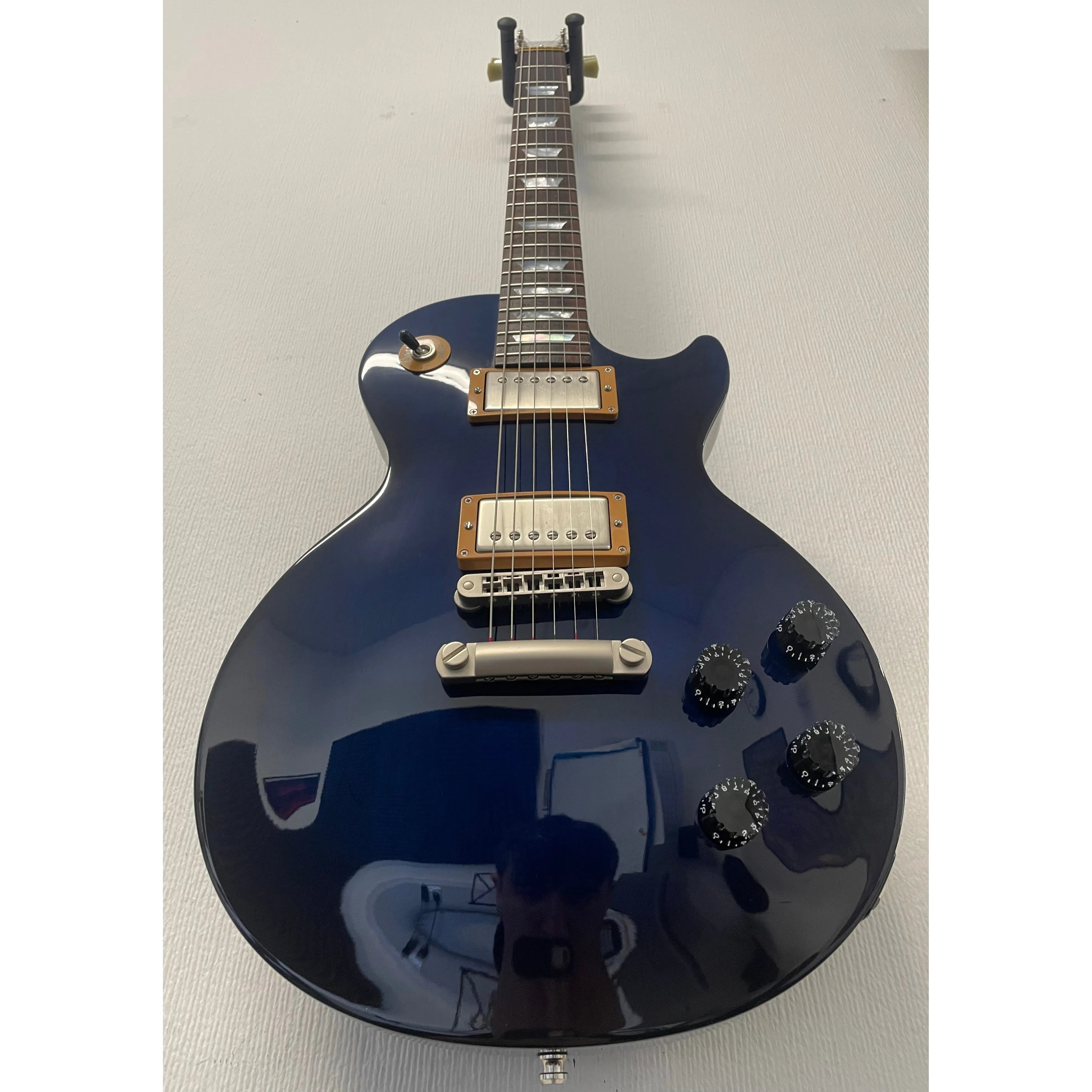 Gibson Les Paul Studio 100th Anniversary 2015 in Blue Gloss Finish with Original Hardcase Pre-Owned
