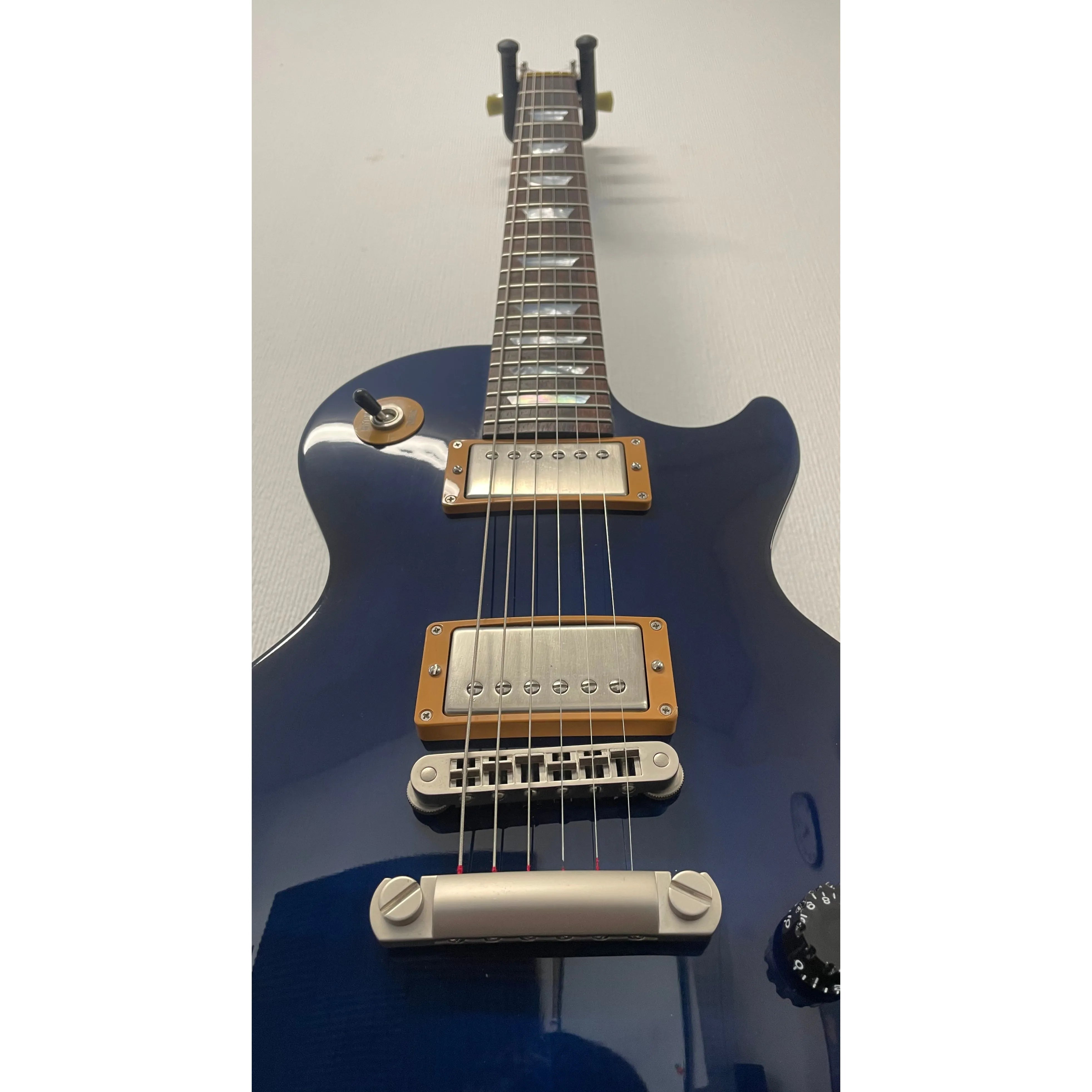 Gibson Les Paul Studio 100th Anniversary 2015 in Blue Gloss Finish with Original Hardcase Pre-Owned