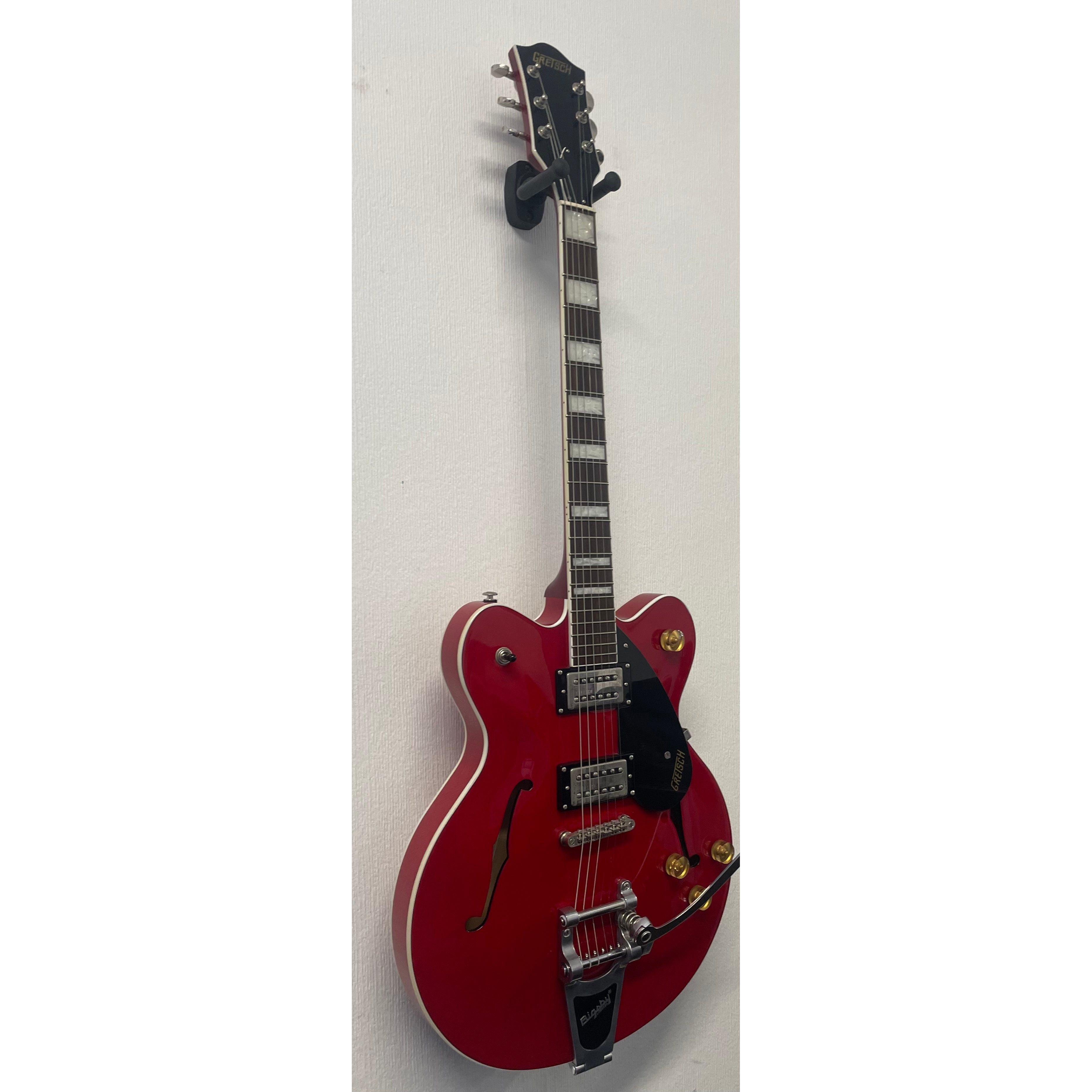 Gretsch G2622T Streamliner Center Block Double-Cut with Bigsby in Flagstaff Red with Hardcase Pre-Owned