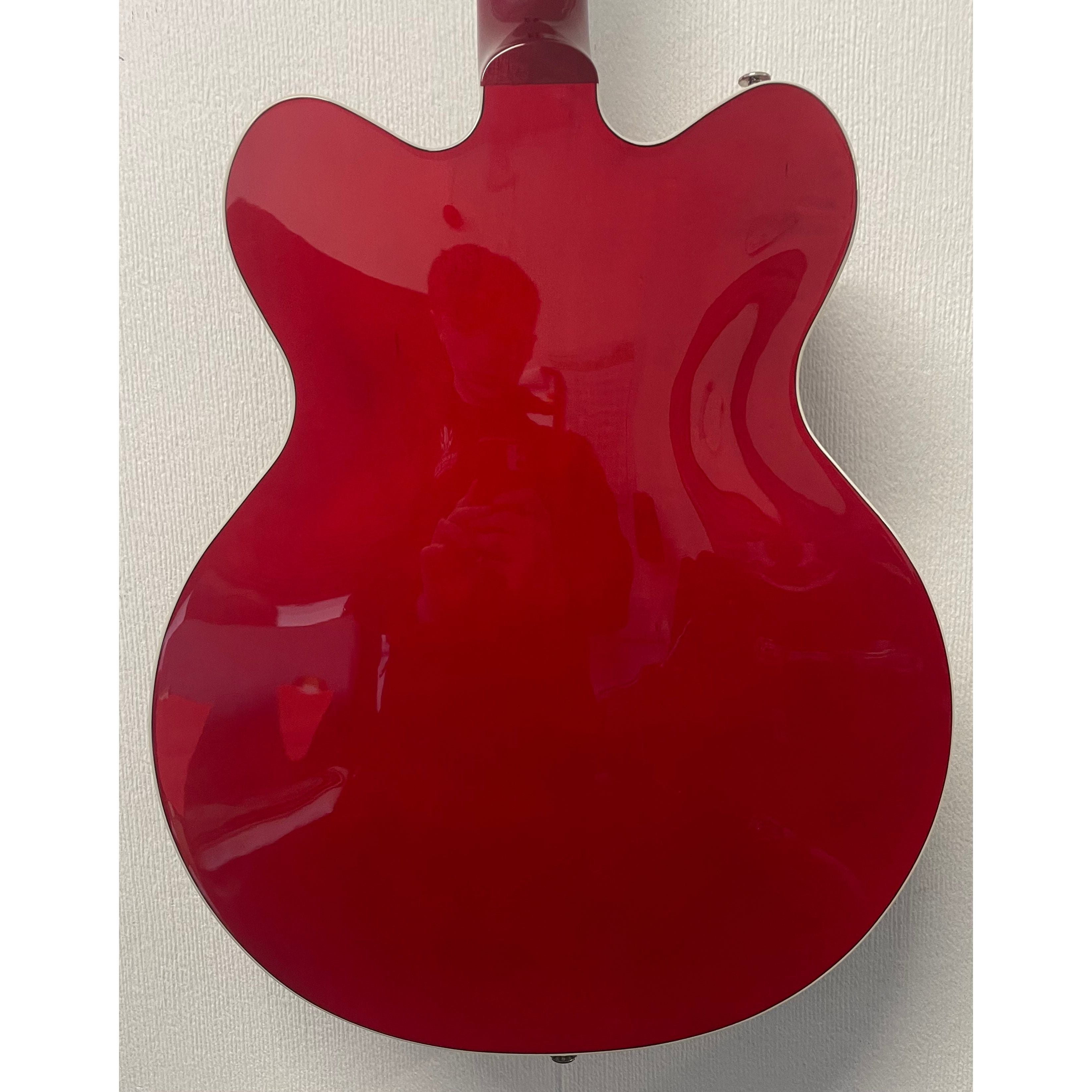Gretsch G2622T Streamliner Center Block Double-Cut with Bigsby in Flagstaff Red with Hardcase Pre-Owned