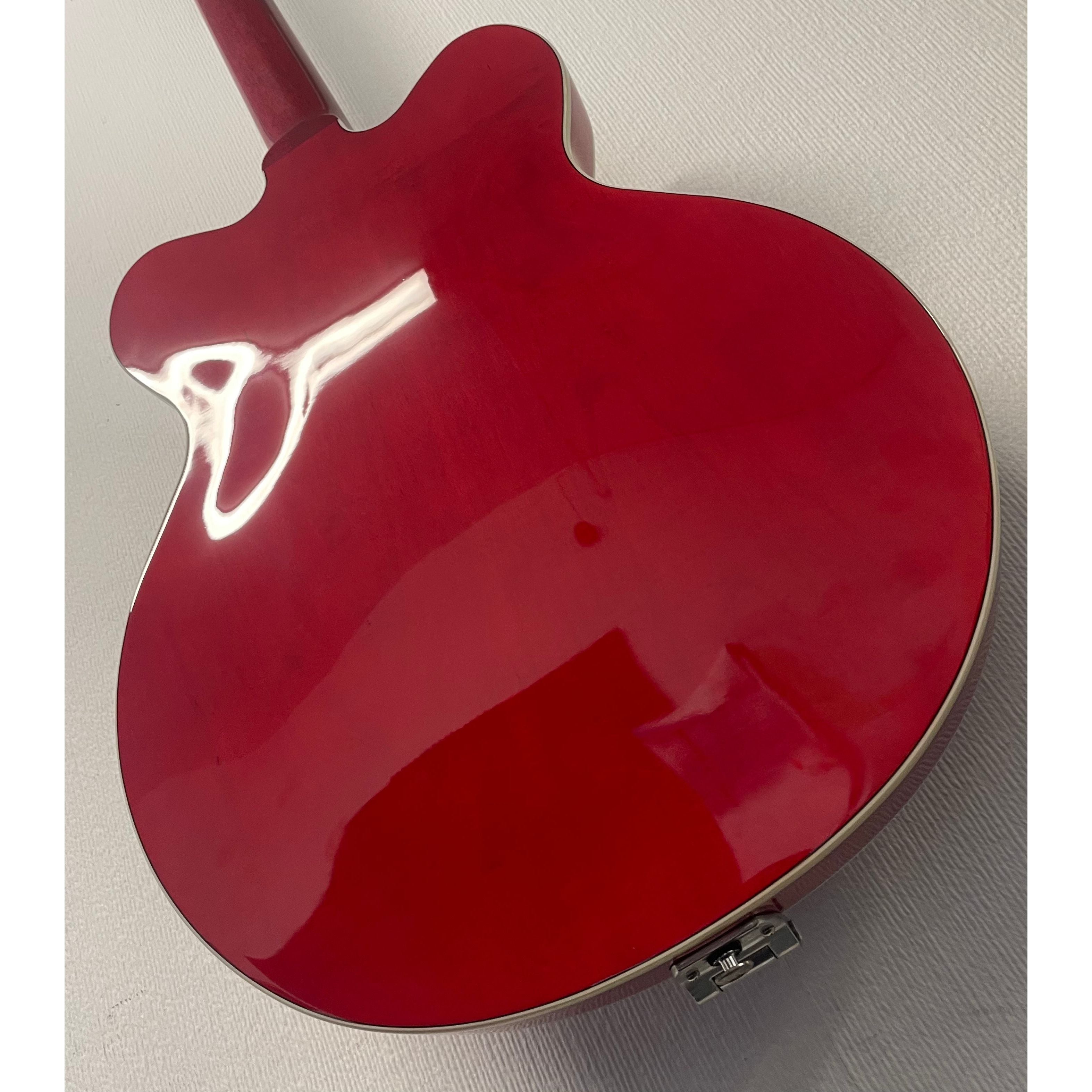 Gretsch G2622T Streamliner Center Block Double-Cut with Bigsby in Flagstaff Red with Hardcase Pre-Owned