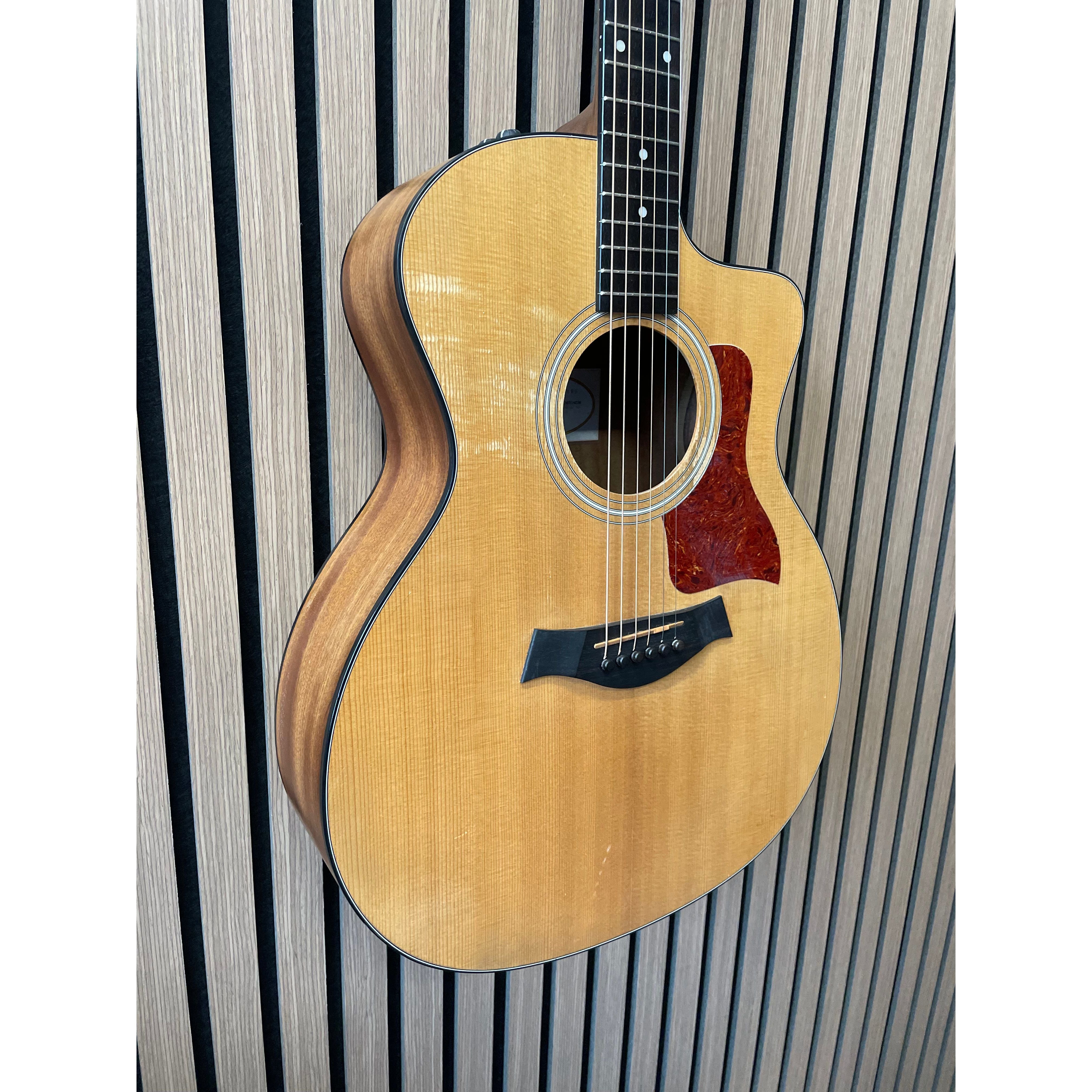 Taylor 114CE Grand Auditorium Sized Electro Acoustic Guitar in Natural with Hardcase Pre-Owned
