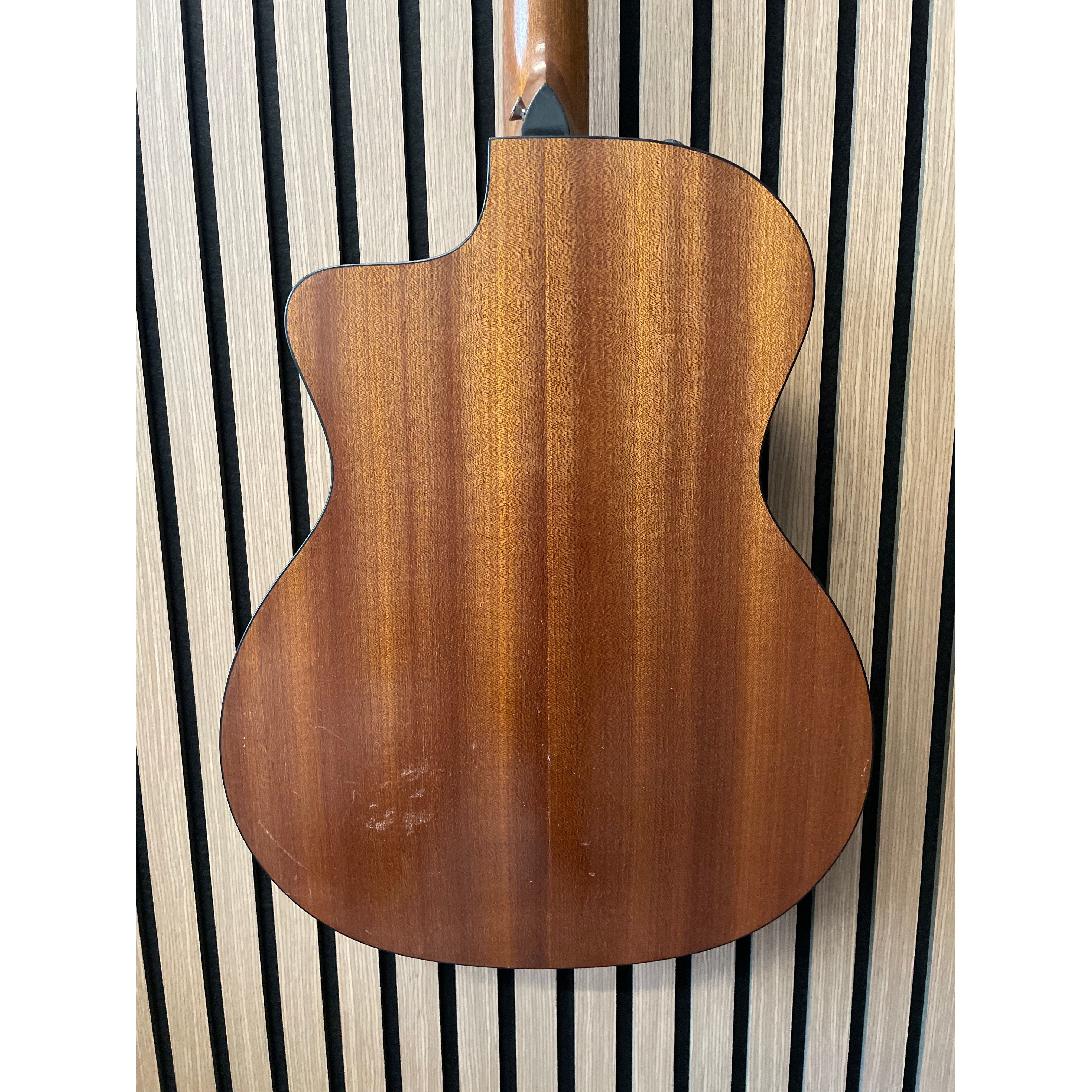 Taylor 114CE Grand Auditorium Sized Electro Acoustic Guitar in Natural with Hardcase Pre-Owned