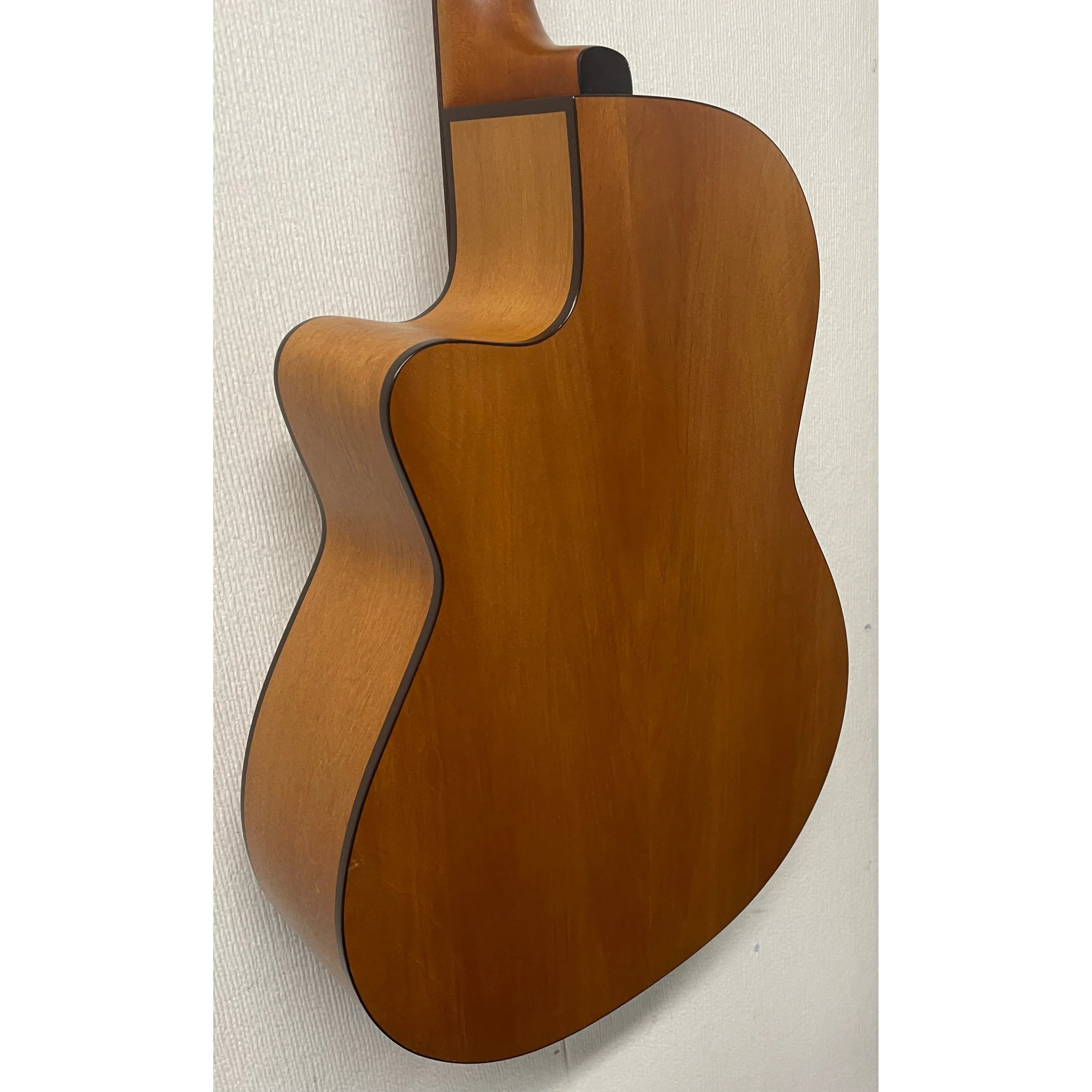 Simon & Patrick Folk Electro Acoustic Guitar S&P 6 CW Pre-Owned