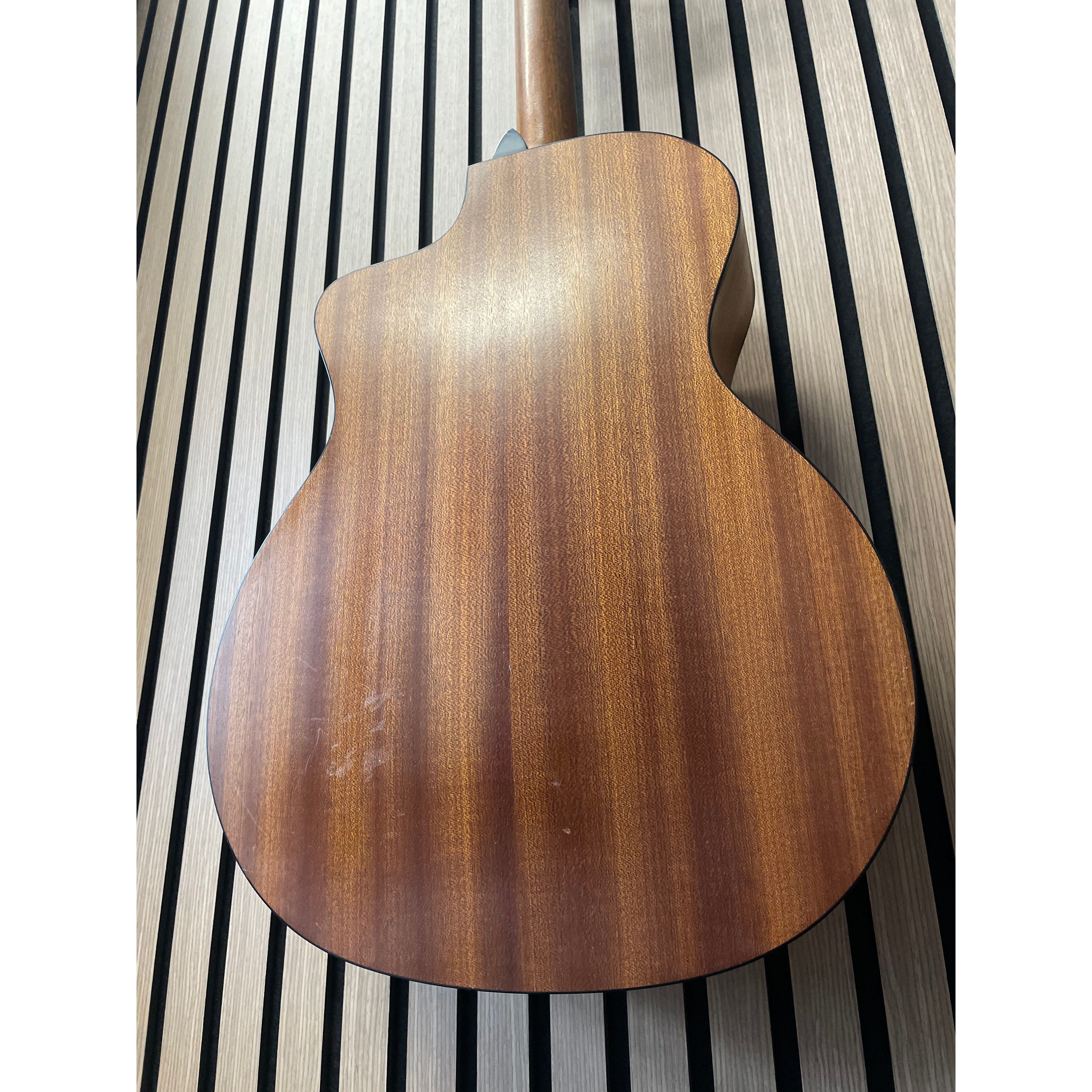 Taylor 114CE Grand Auditorium Sized Electro Acoustic Guitar in Natural with Hardcase Pre-Owned