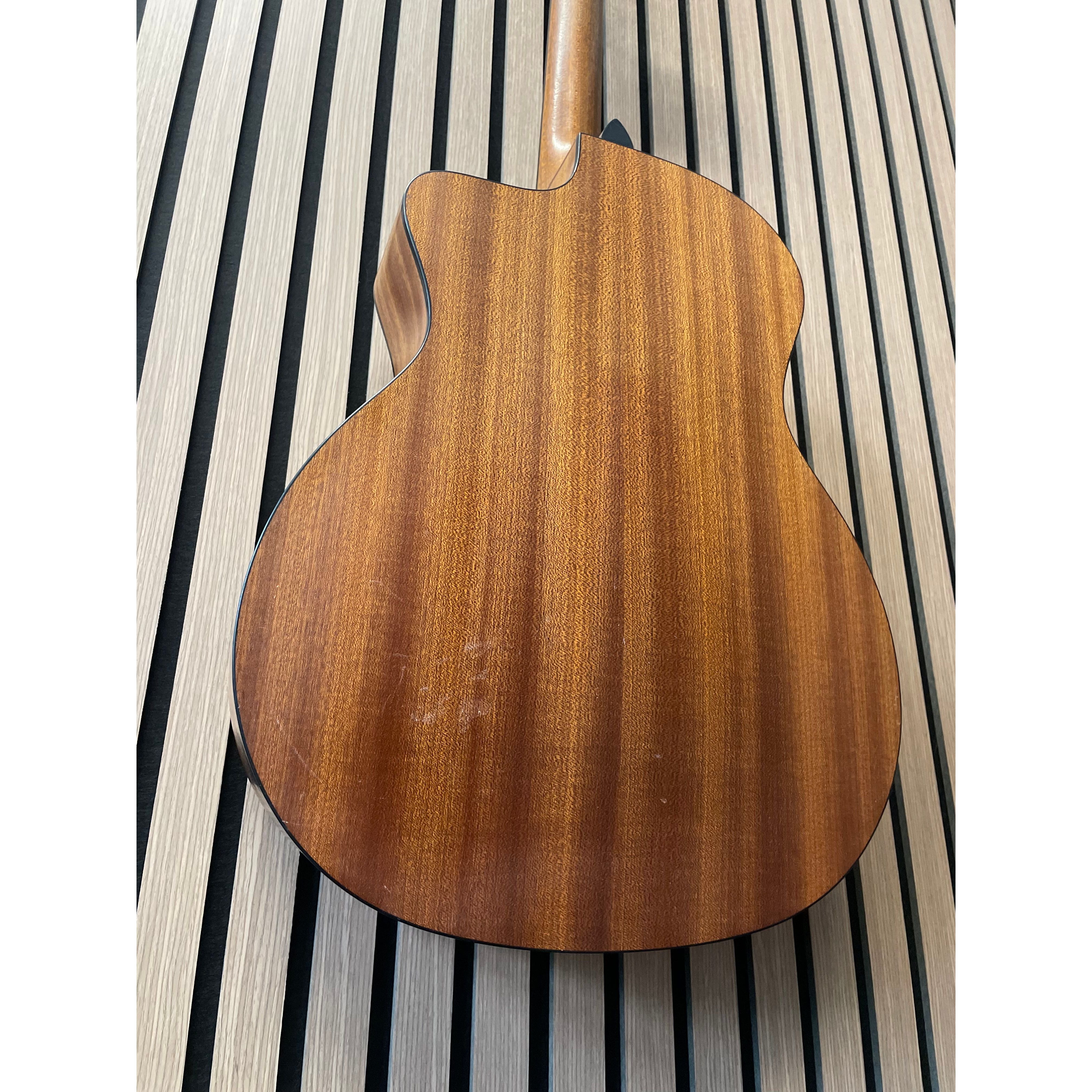 Taylor 114CE Grand Auditorium Sized Electro Acoustic Guitar in Natural with Hardcase Pre-Owned