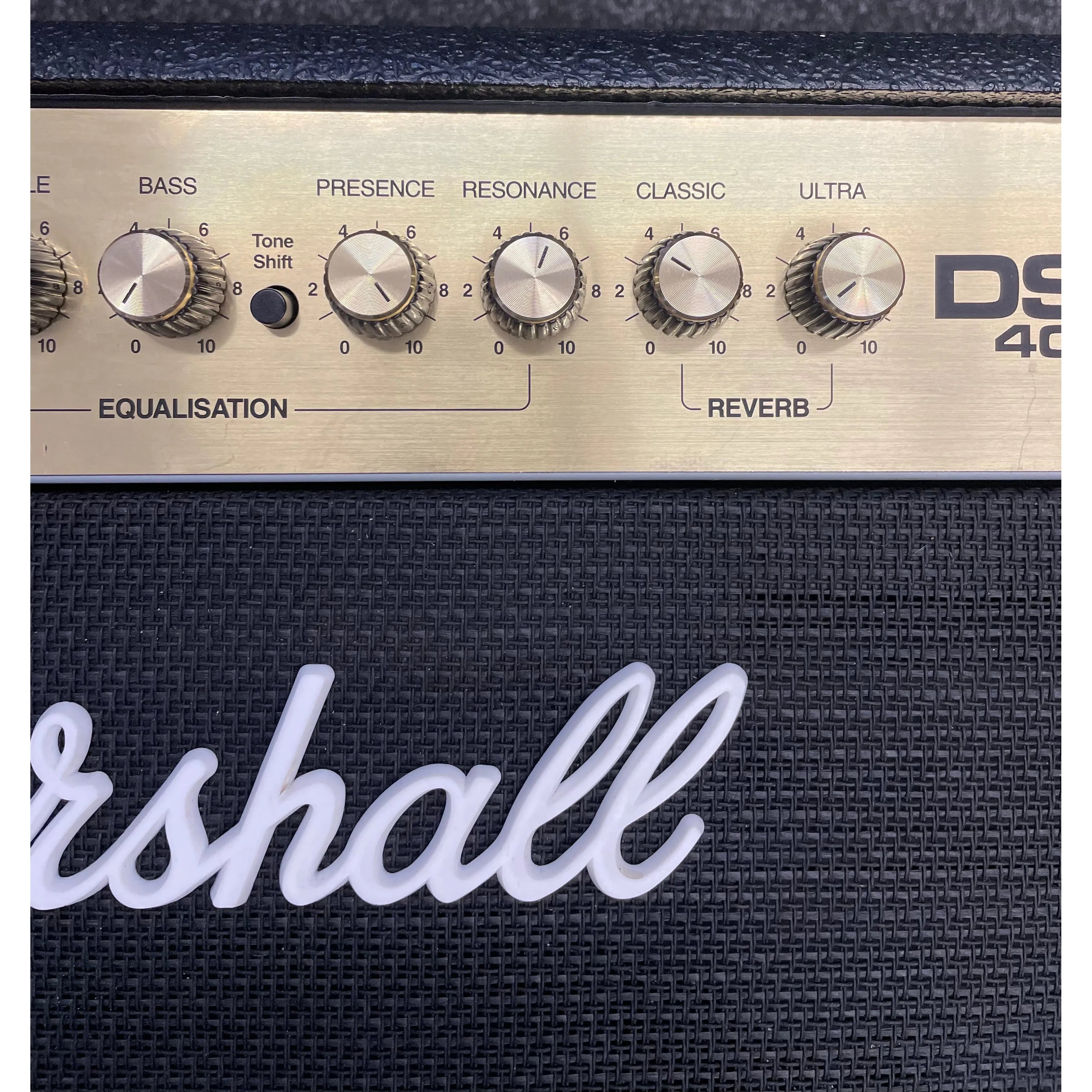 Marshall DSL40C 2-Channel 40-Watt 1x12" Guitar Valve Combo Amplifier Pre-Owned