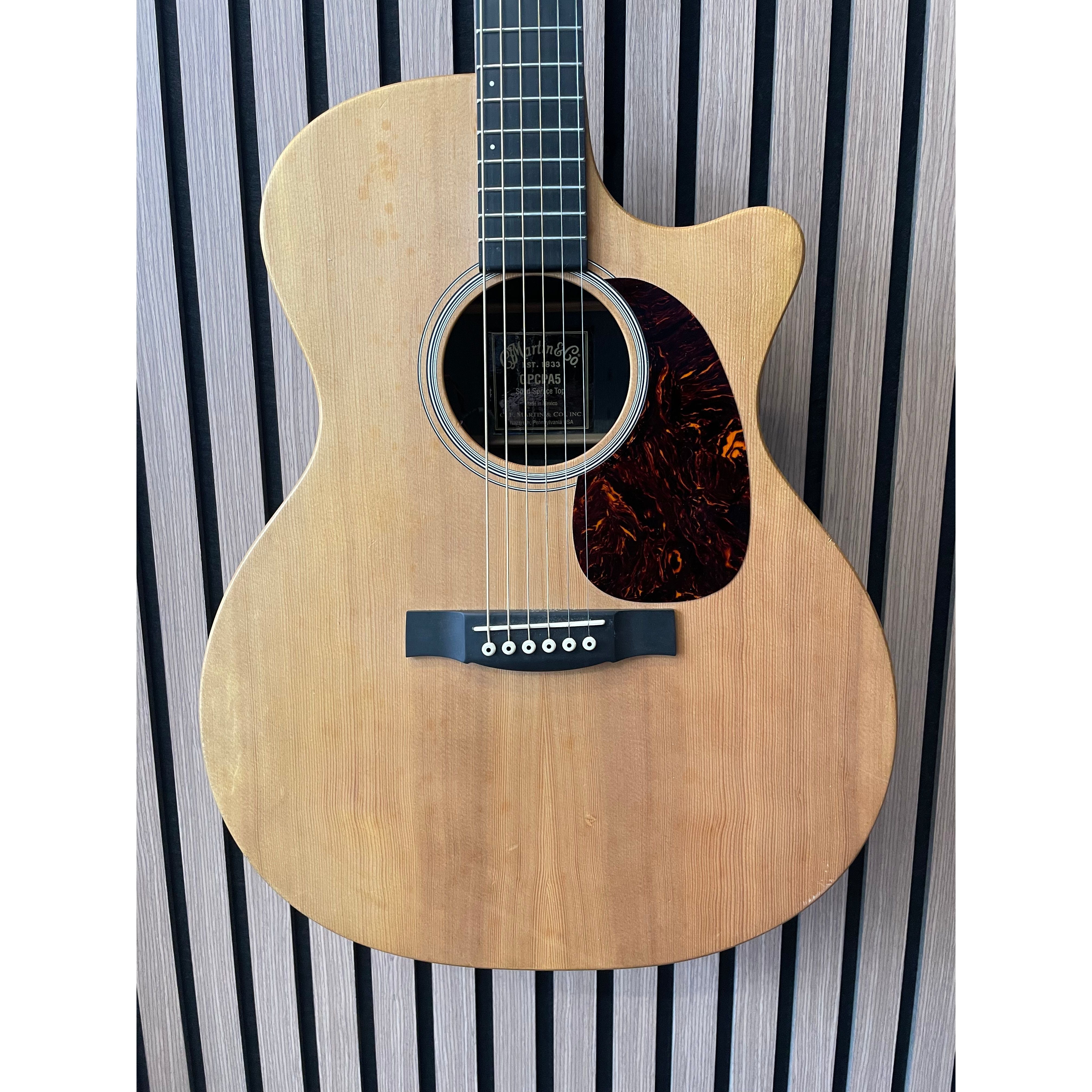 Martin & Co GPCPA5 Performing Artist Series Electro Acoustic Guitar with Hardcase Pre-Owned