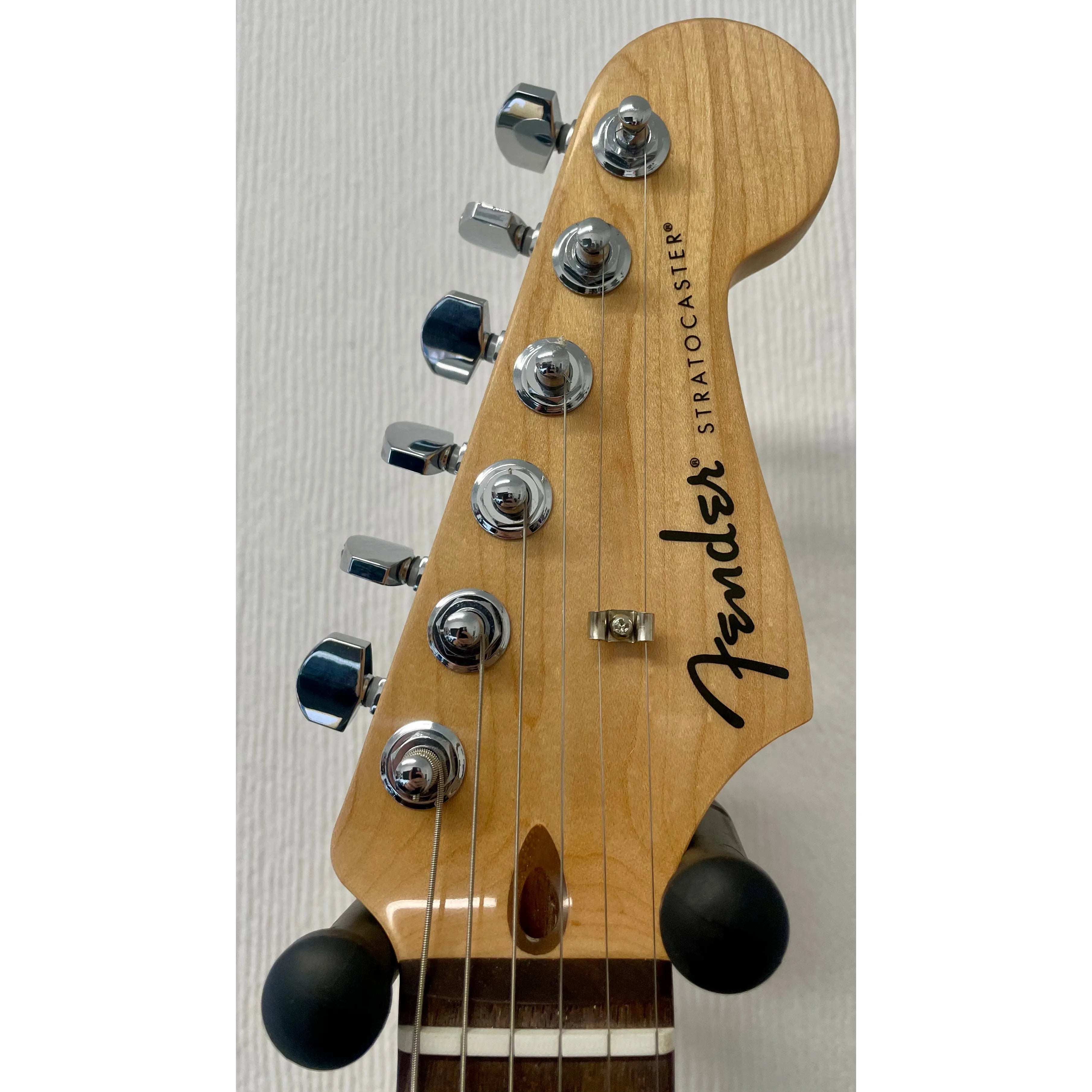 Fender Standard Stratocaster 2025 in Aqua Marine Metallic Pre-Owned