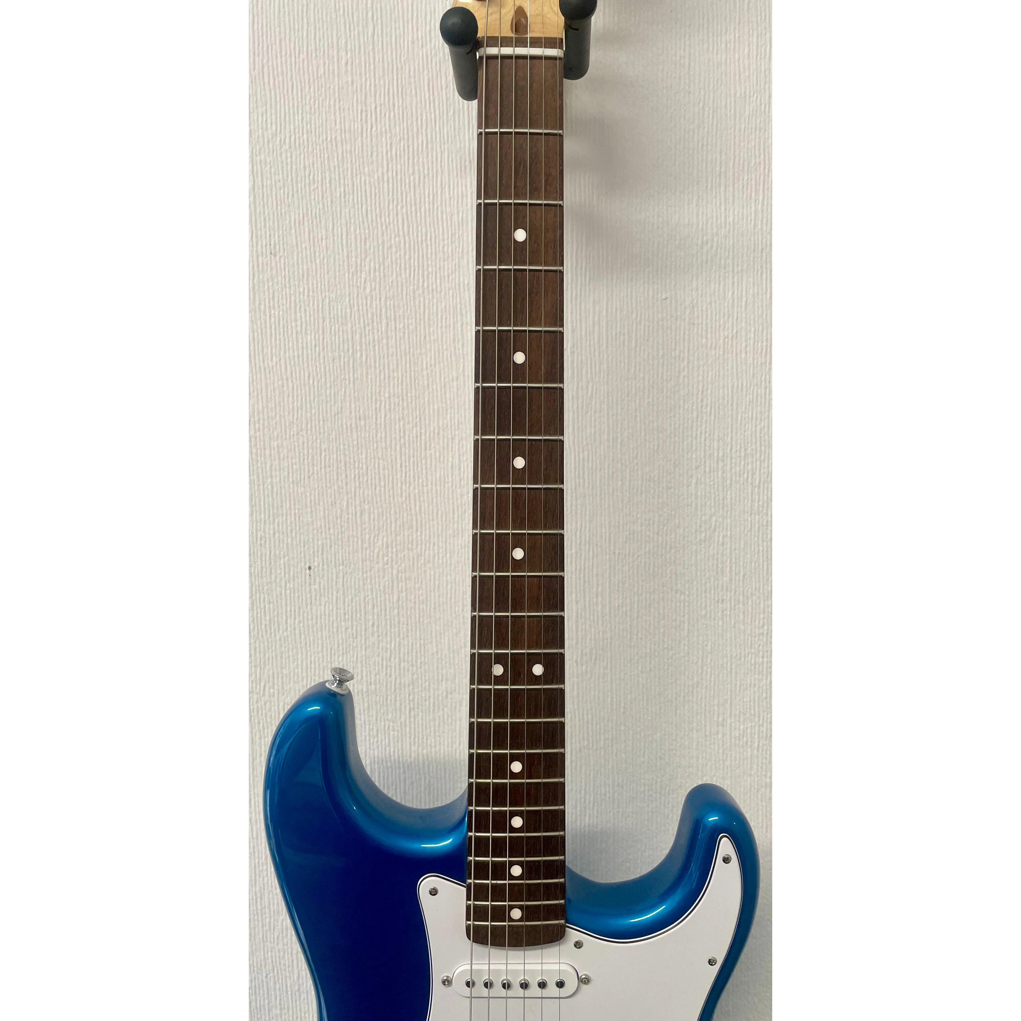 Fender Standard Stratocaster 2025 in Aqua Marine Metallic Pre-Owned