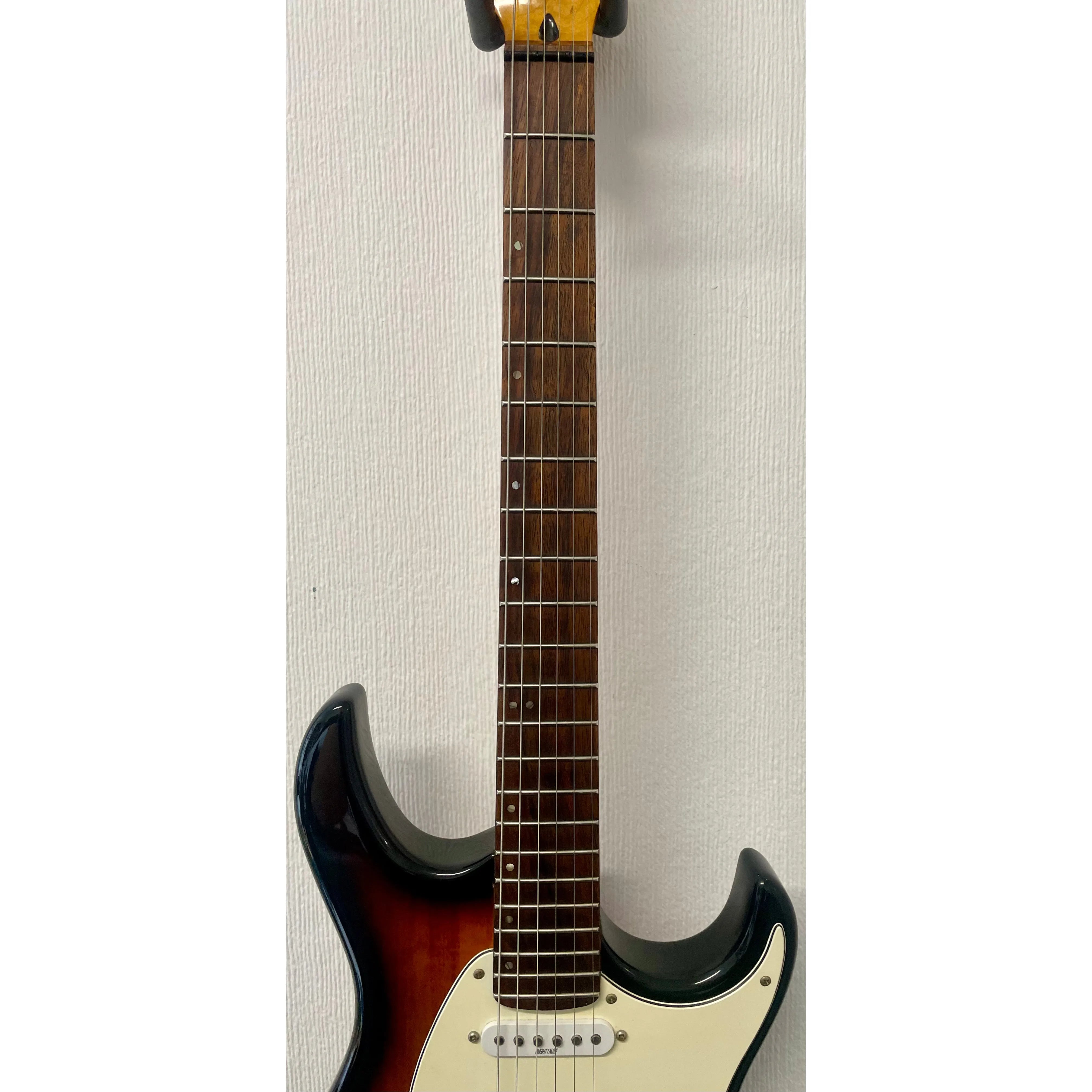 Cort G250 Double Cutaway Electric Guitar in Sunburst with Gigbag Pre-Owned