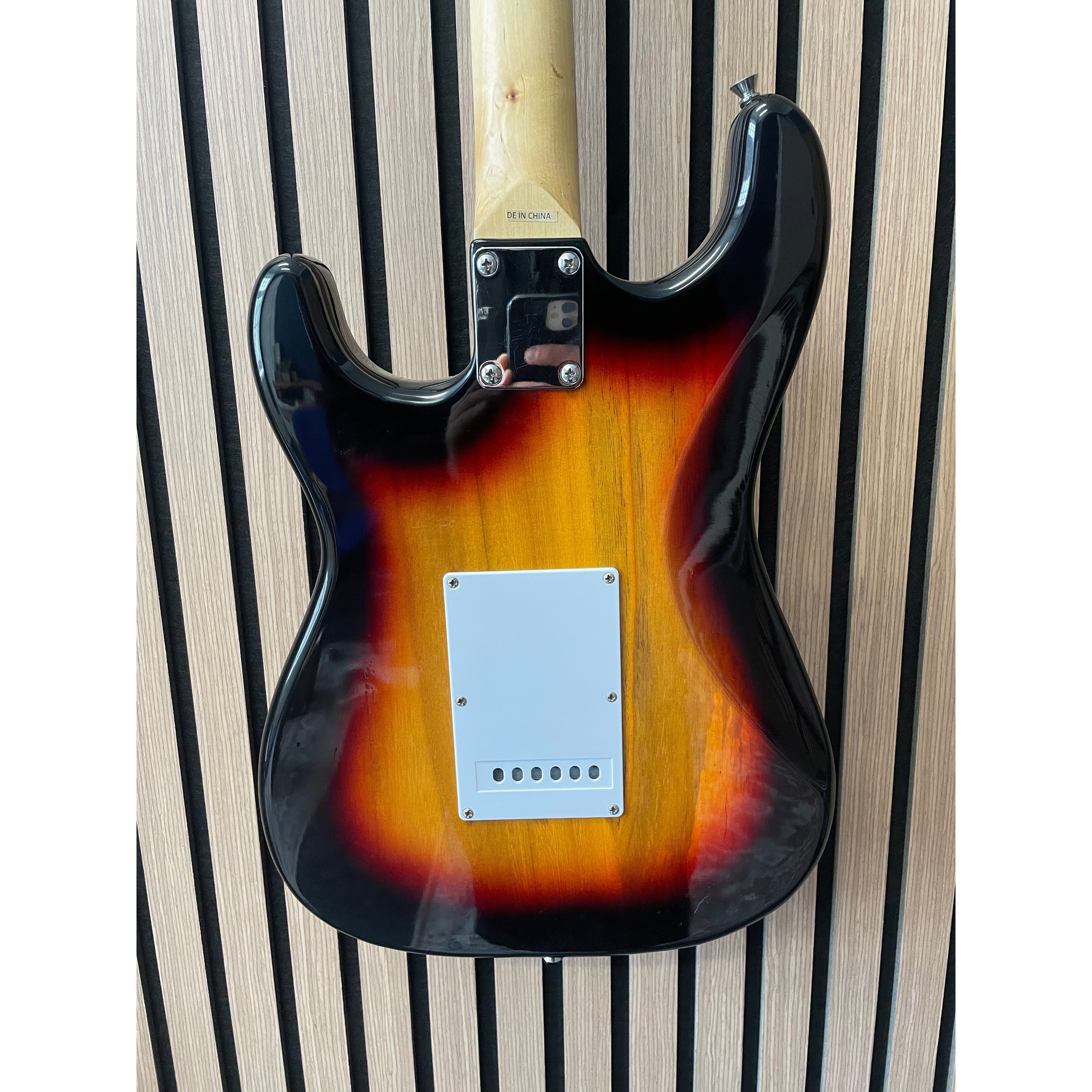 Encore Blaster Strat-Style Electric Guitar in Sunburst with Gigbag Pre-Owned