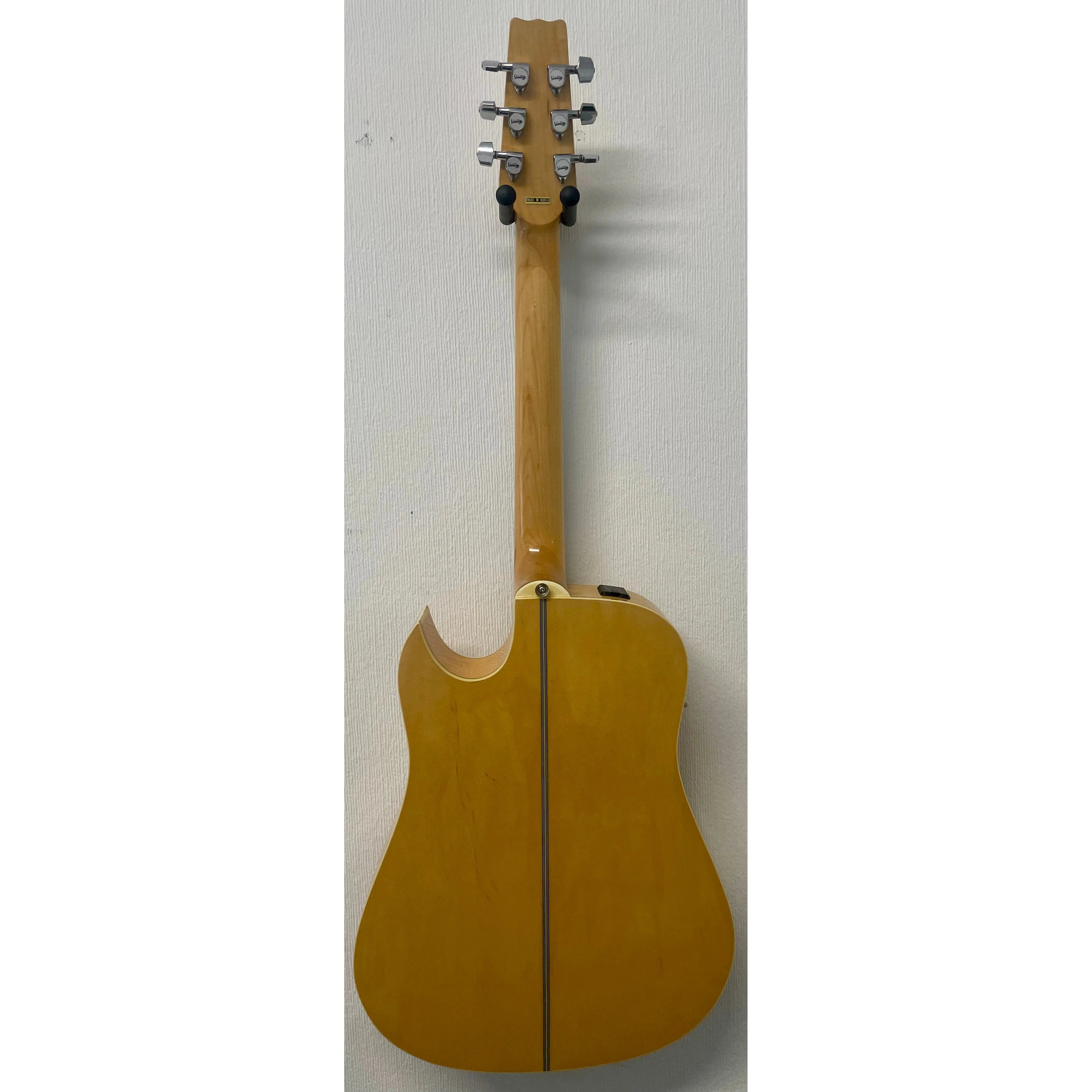 Vantage VS40CEM Electro-Acoustic Guitar with Hardcase Pre-Owned