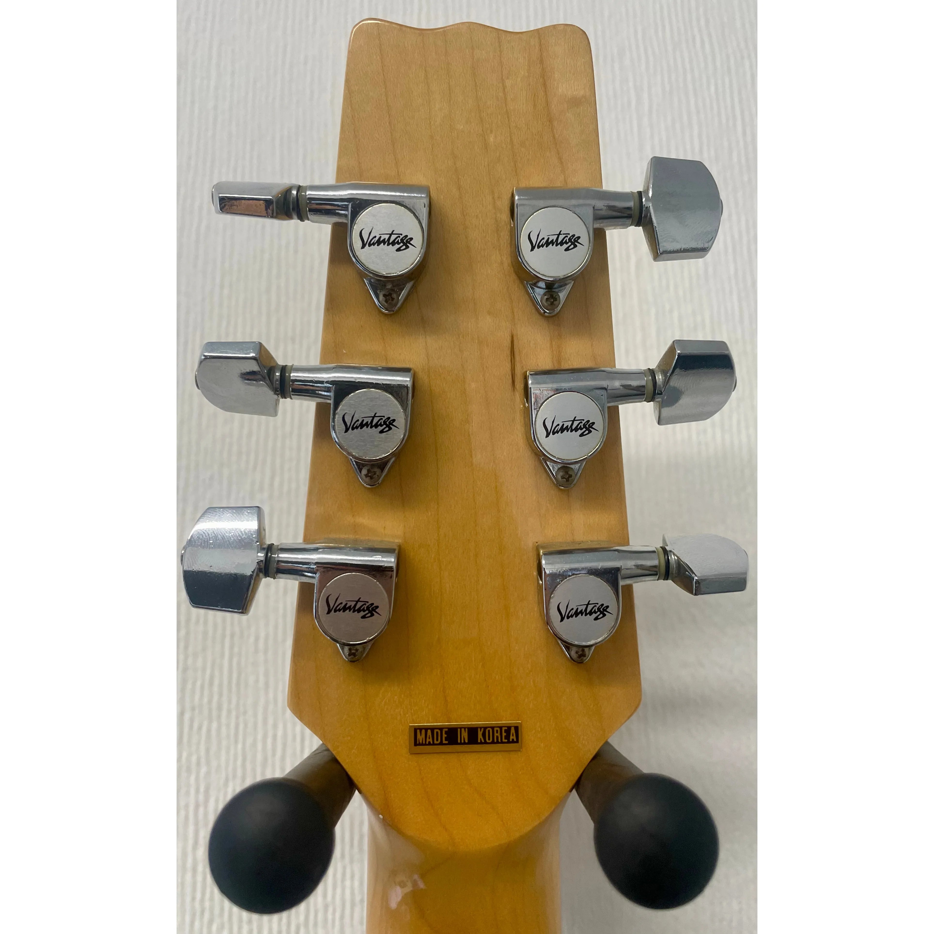 Vantage VS40CEM Electro-Acoustic Guitar with Hardcase Pre-Owned