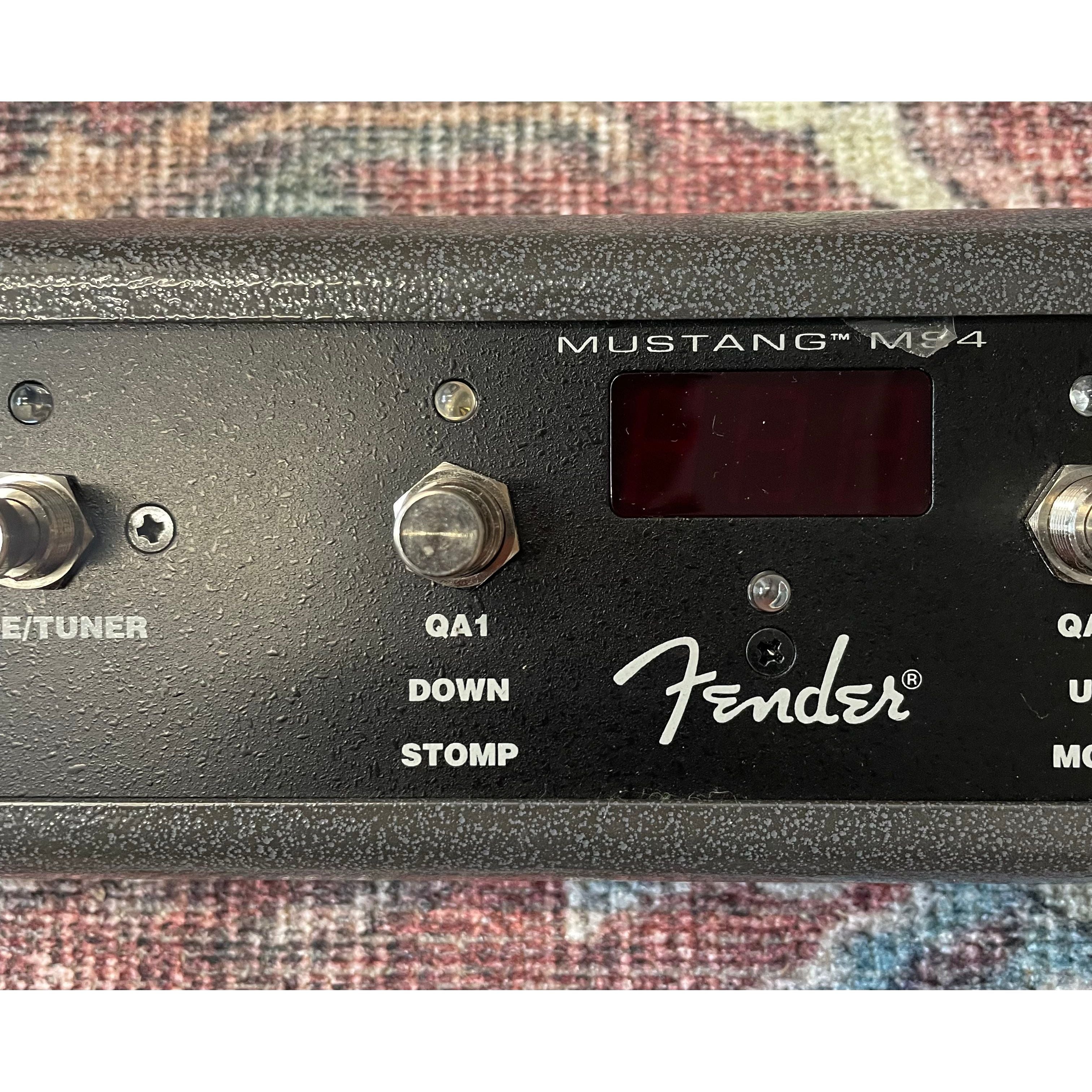 Fender MS-4 4-Button Footswitch & Tuner for Fender Mustang Amplifers Pre-Owned