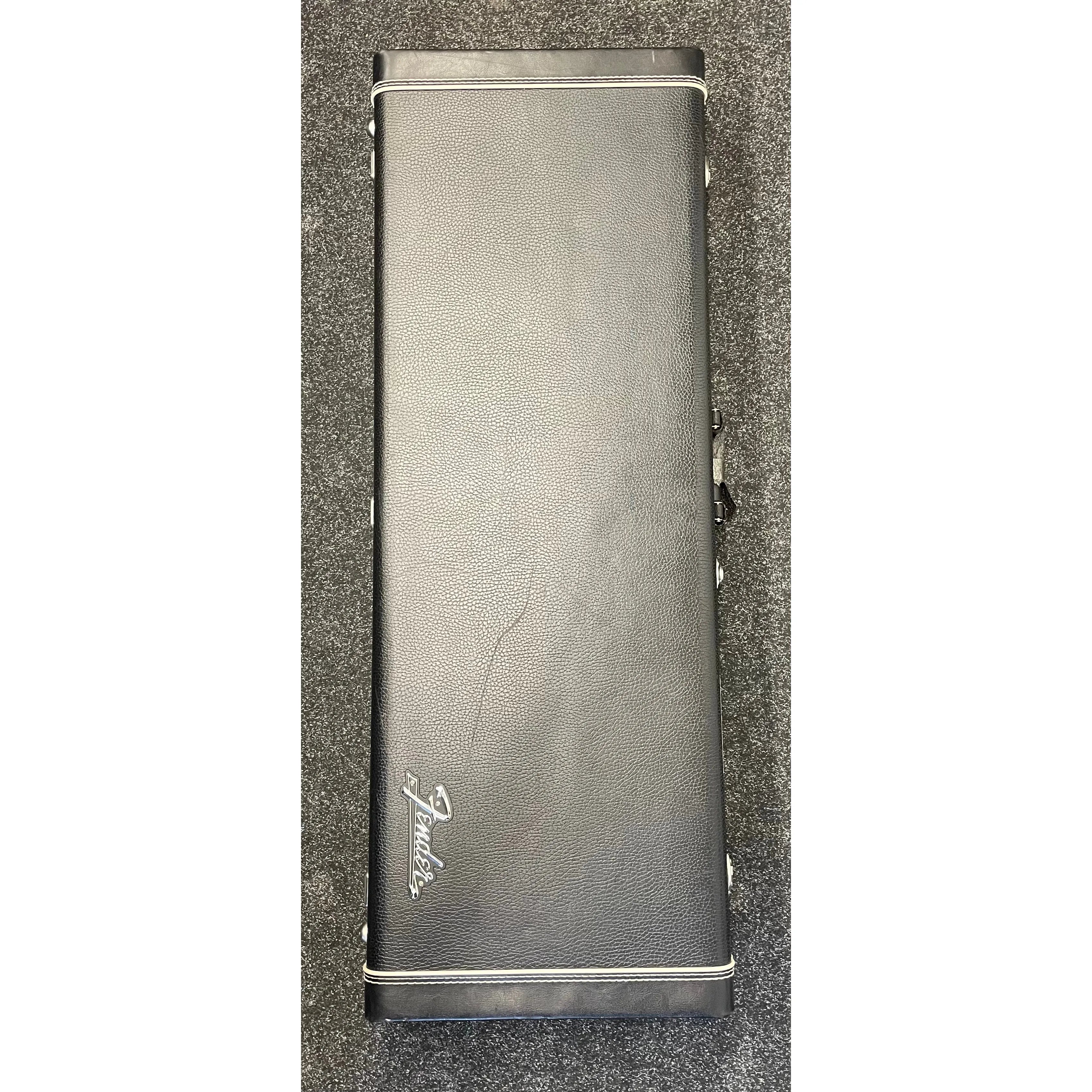 Fender American Standard Stratocaster in Olympic White with Hardcase Pre-Owned