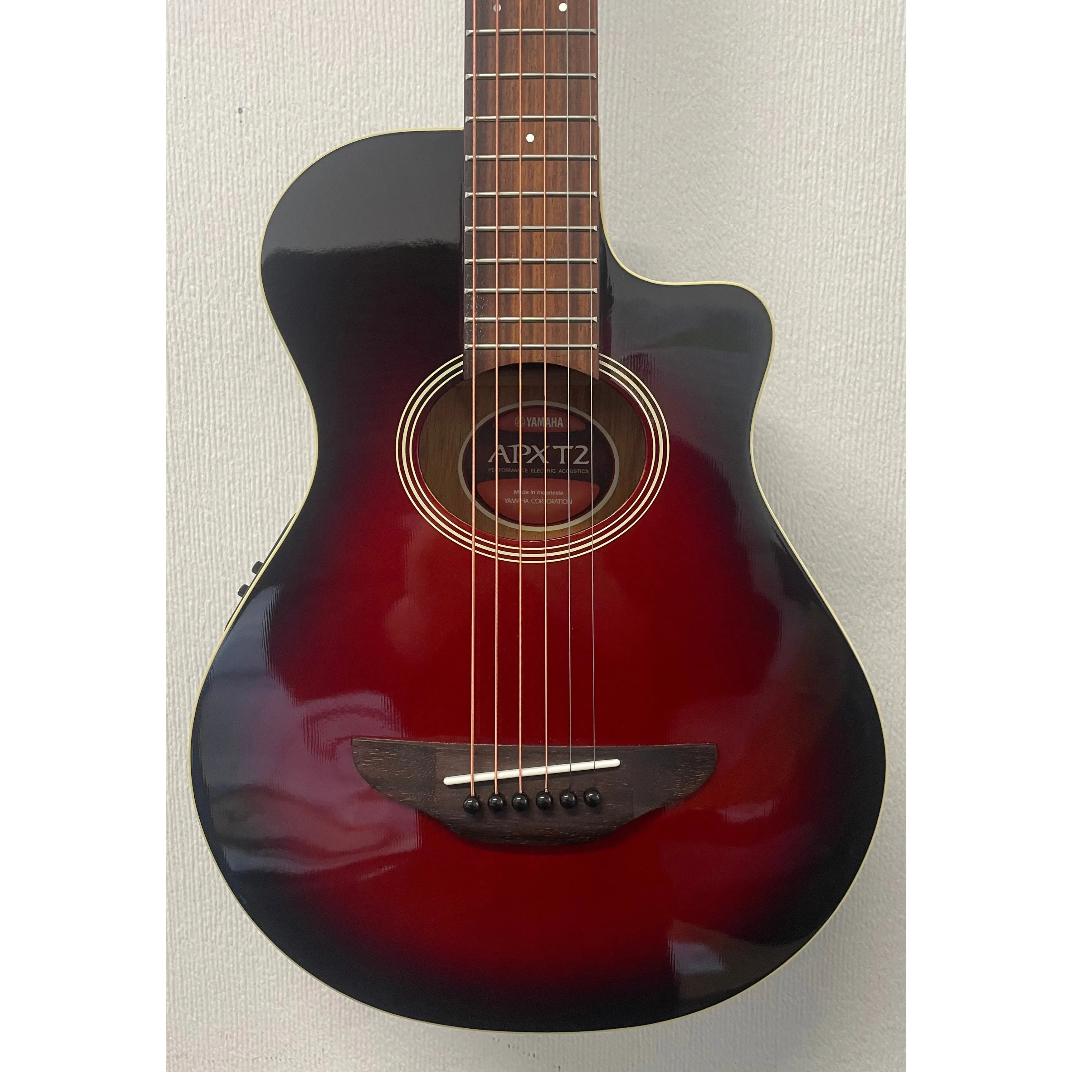 Yamaha APXT2 3/4 Travel Size Electro Acoustic Guitar with Gigbag Pre-Owned