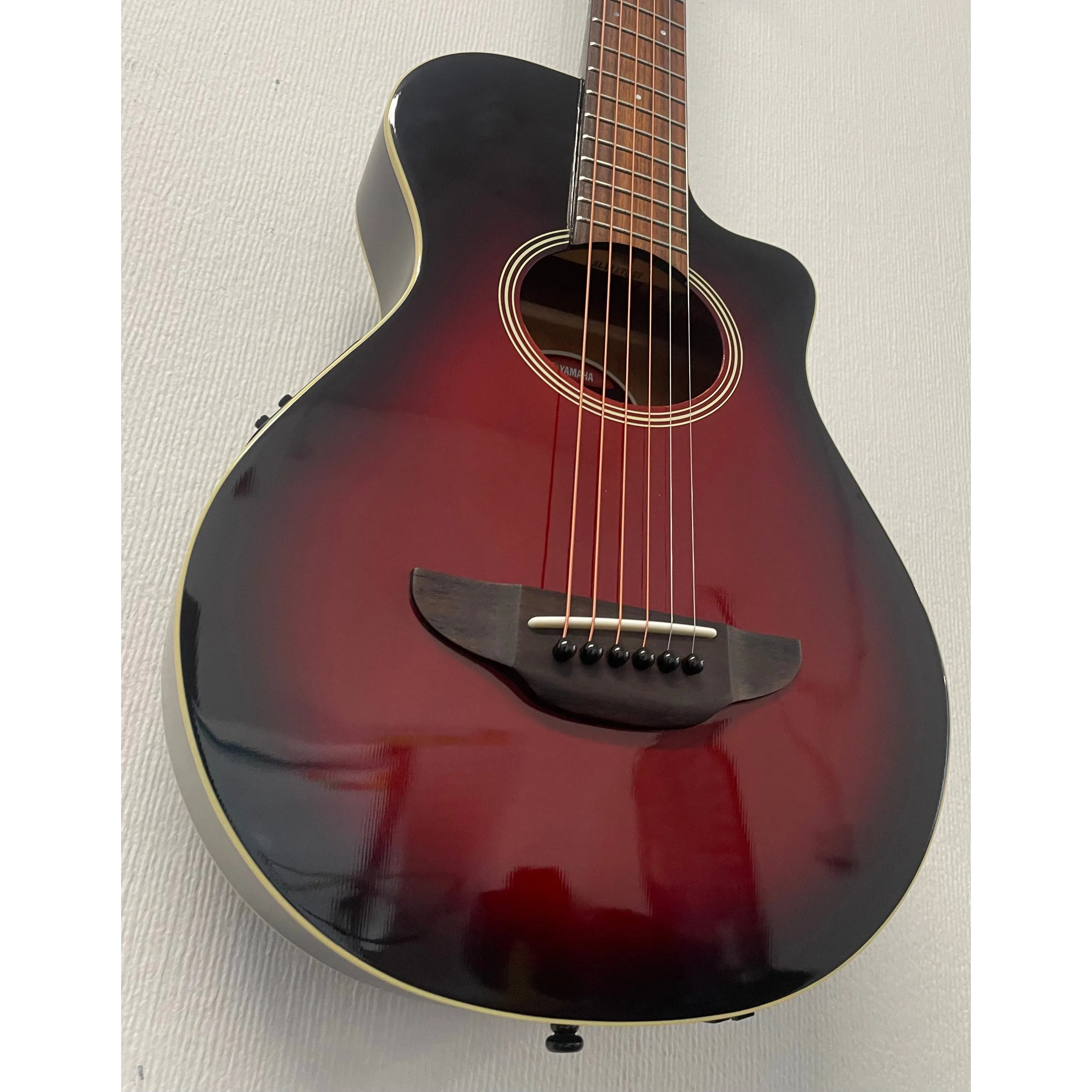 Yamaha APXT2 3/4 Travel Size Electro Acoustic Guitar with Gigbag Pre-Owned