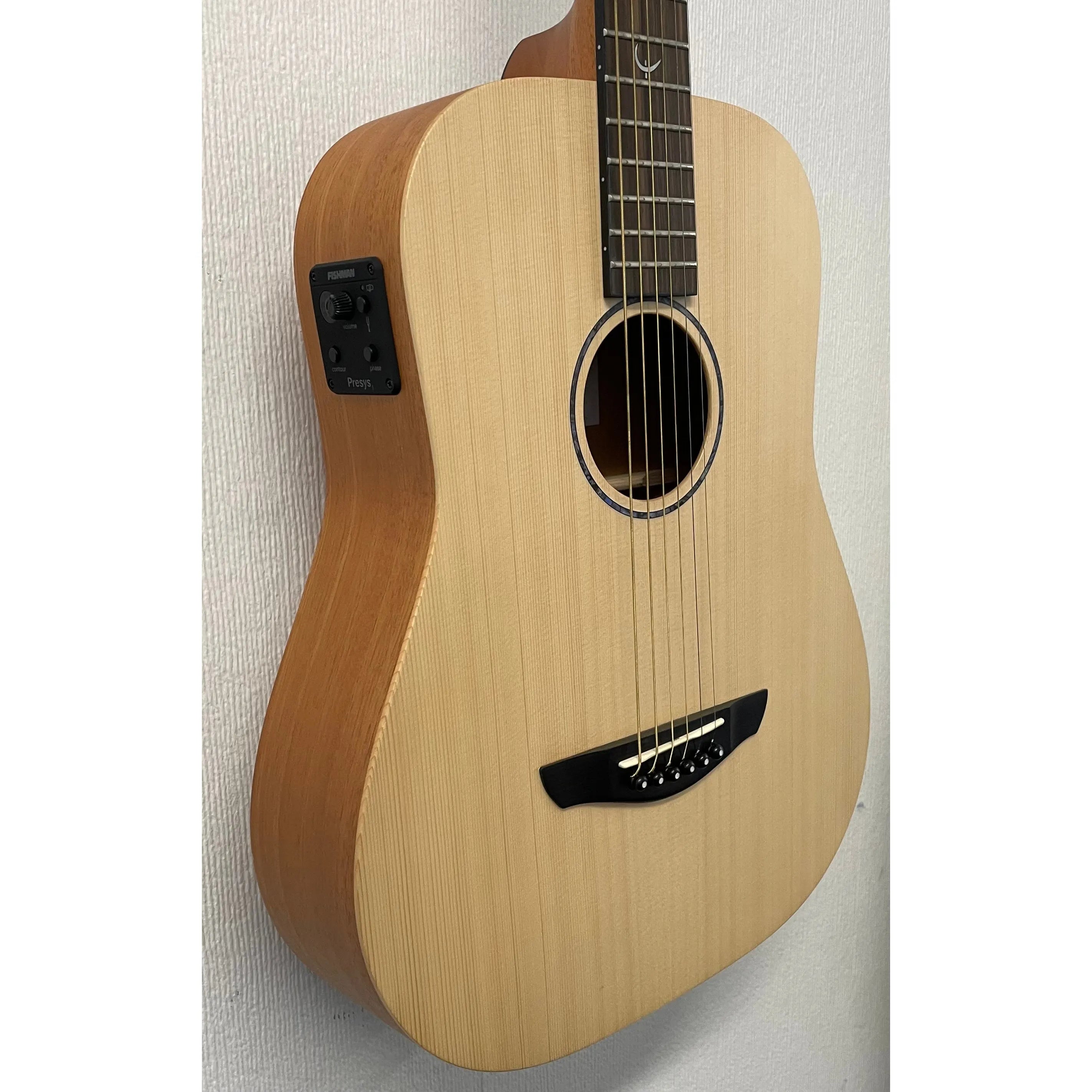 Faith Nomad Mini-Saturn Electro Acoustic Guitar inc Gigbag B-STOCK