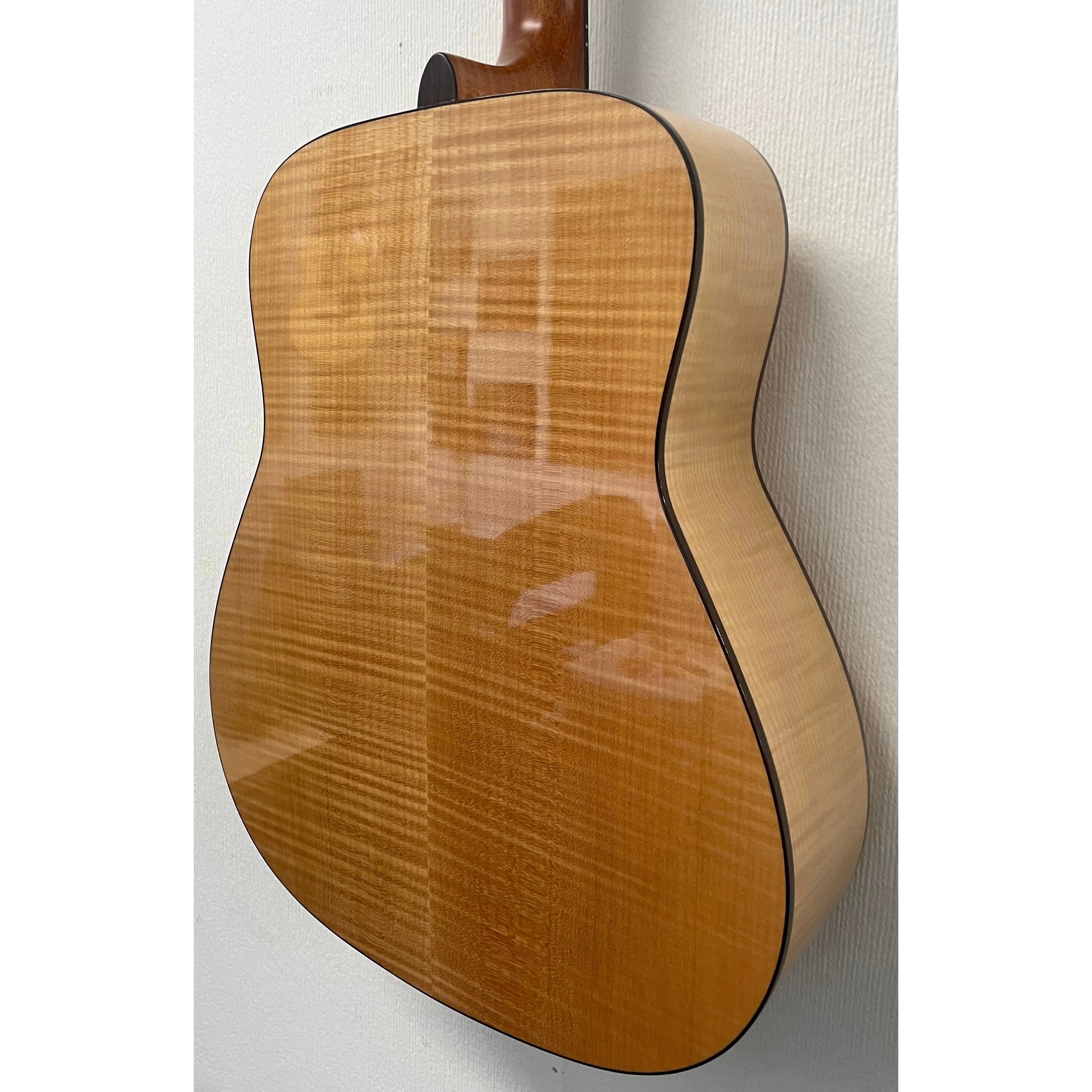 Yamaha FG750S Acoustic Guitar with Case Pre-Owned