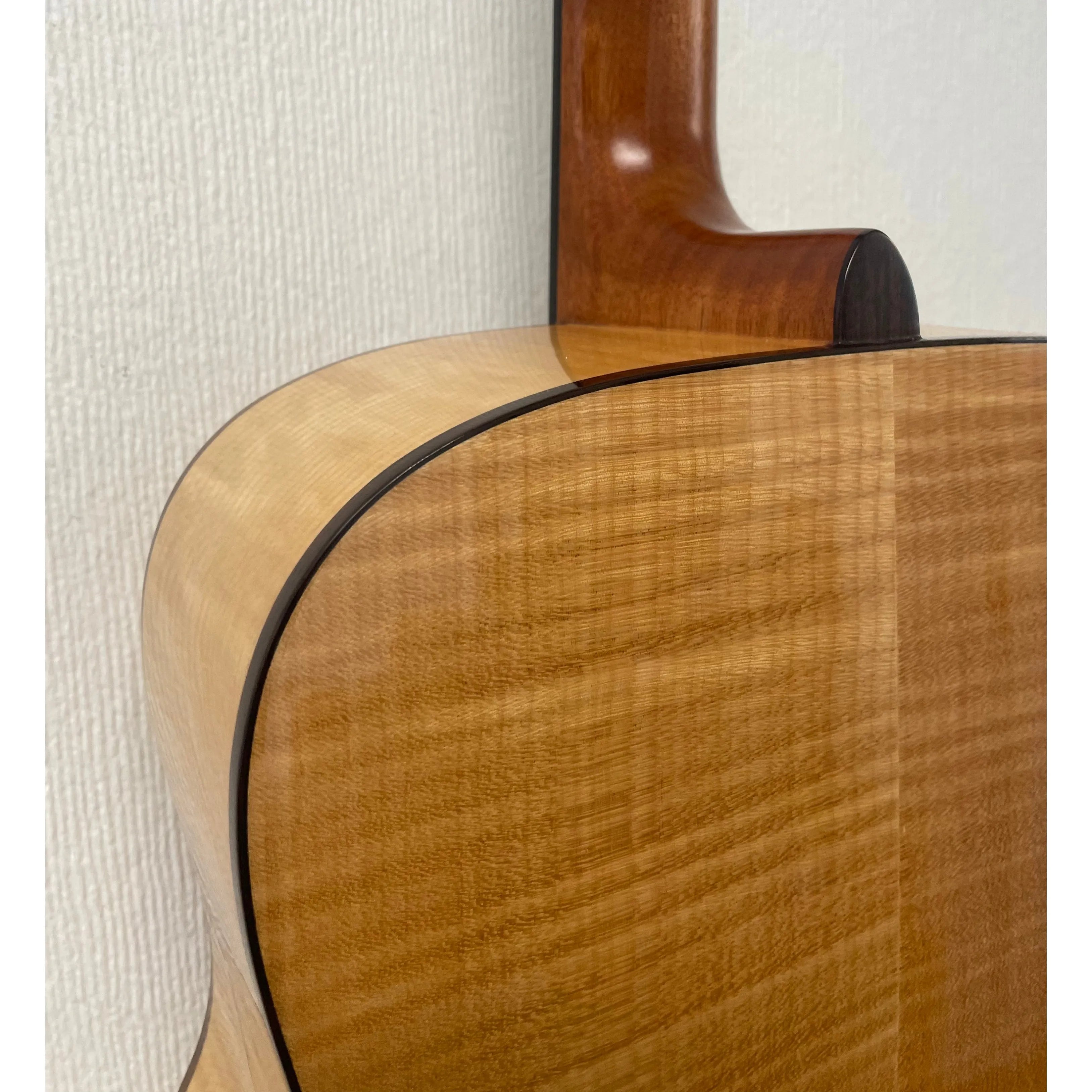 Yamaha FG750S Acoustic Guitar with Case Pre-Owned