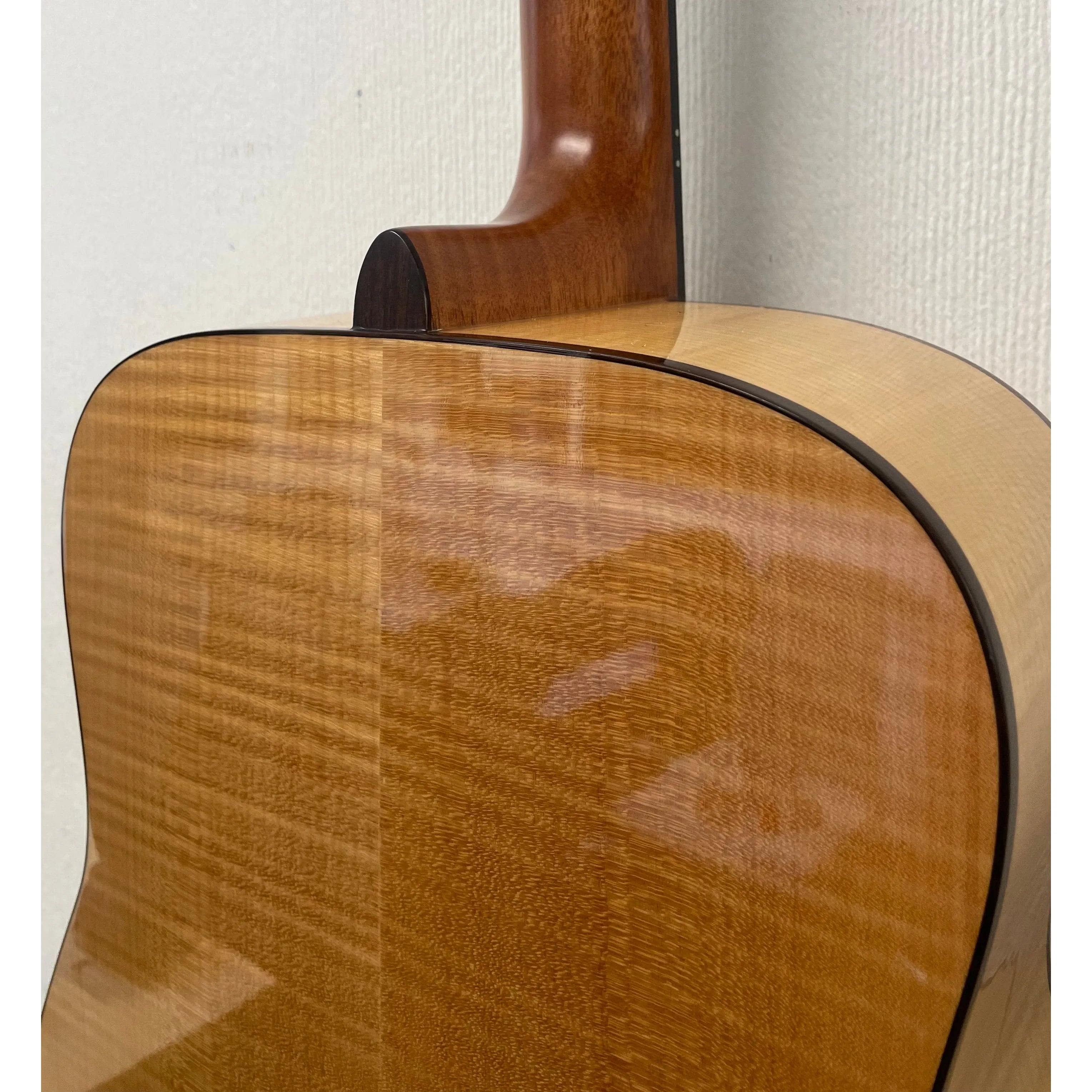 Yamaha FG750S Acoustic Guitar with Case Pre-Owned